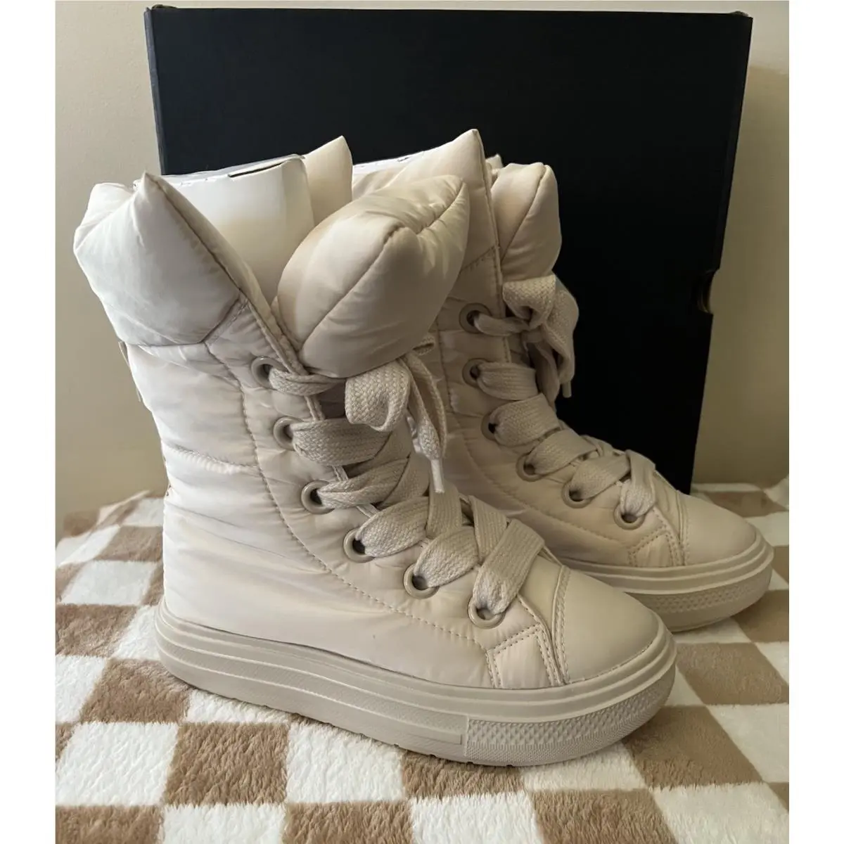 Converse Ctas Elements Boots X Hi Light Dune/ivory A14273C Women`s Size 7