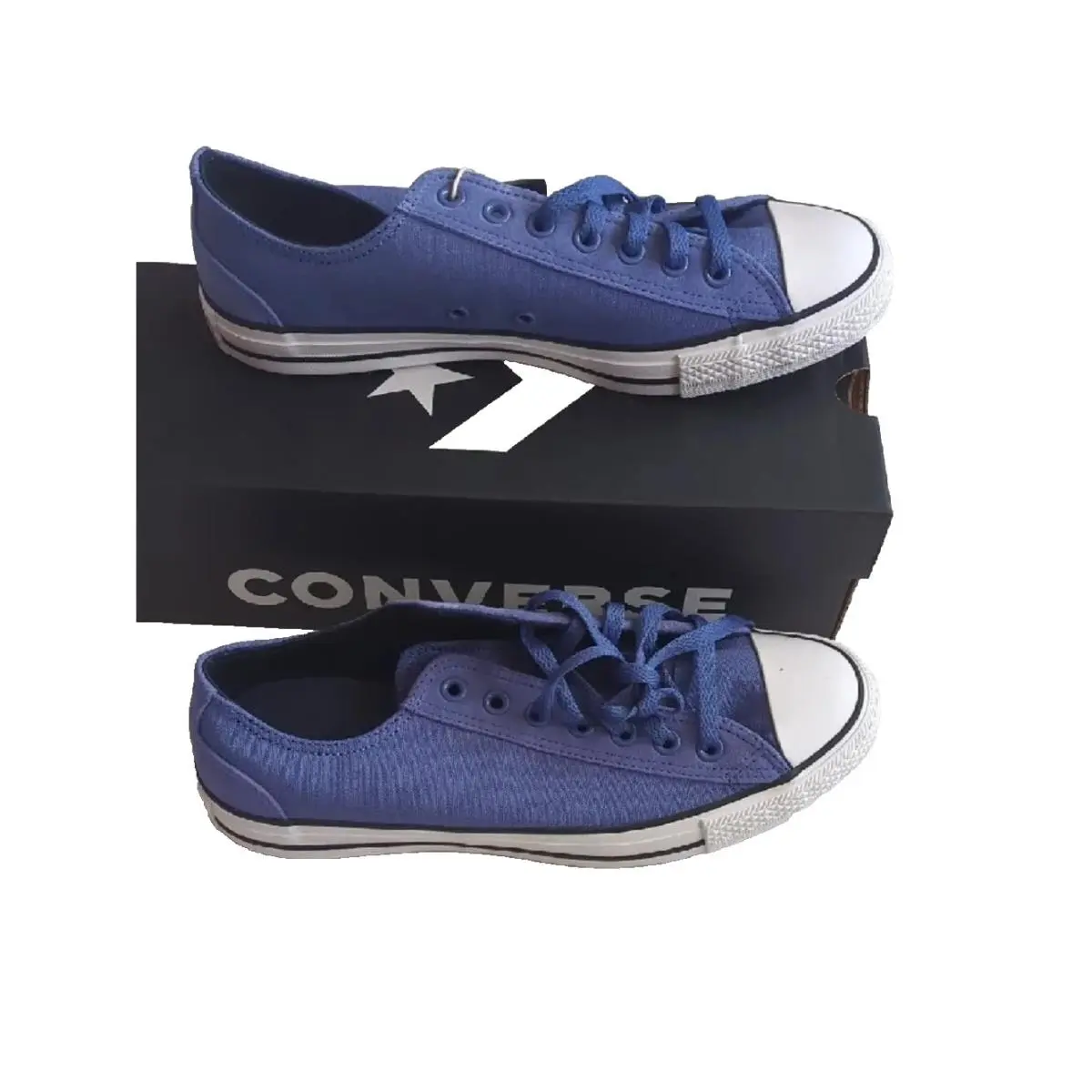 Converse Chuck Taylor All Star Men`s Suede Lace-up Sneakers Size 9