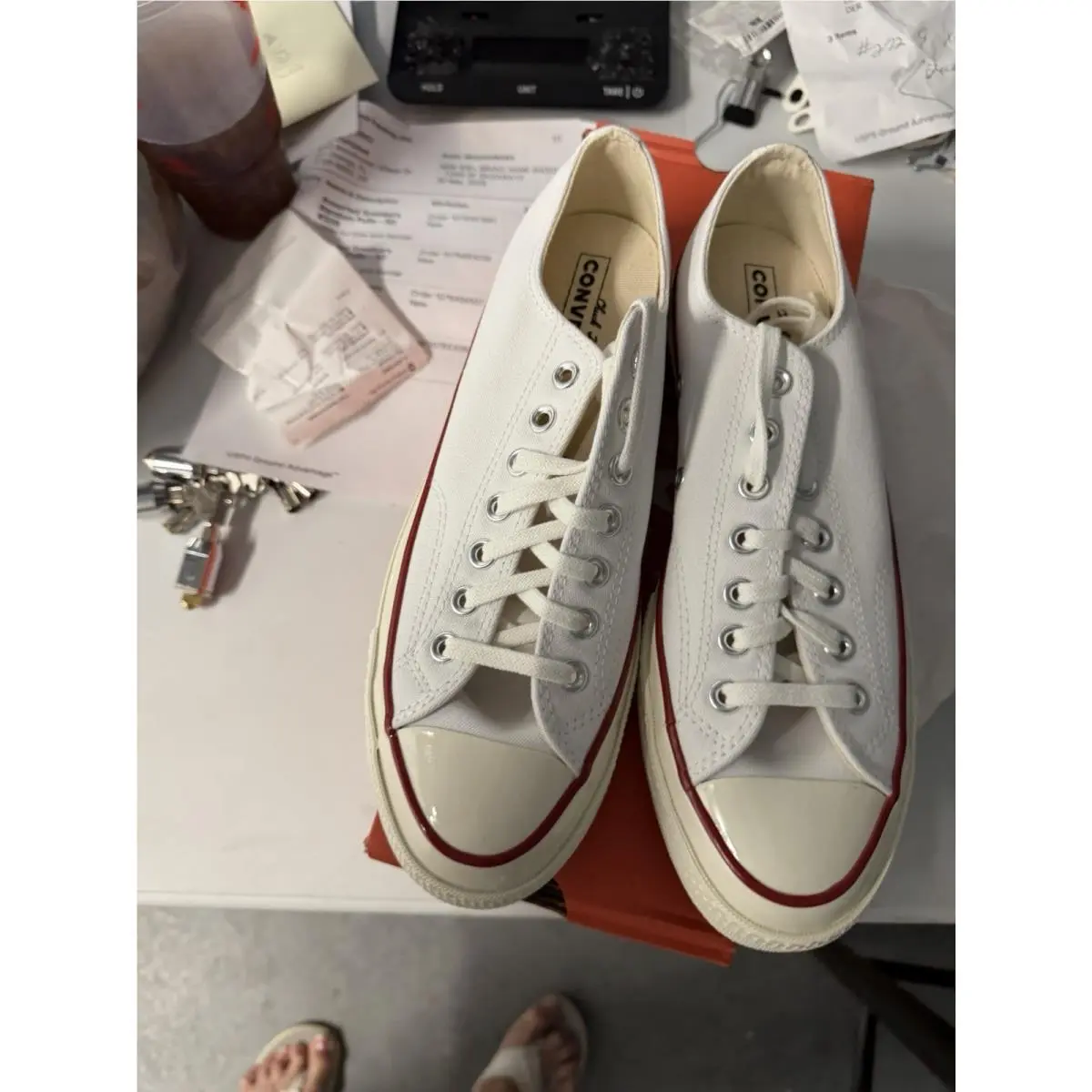 Converse shoes - White 4