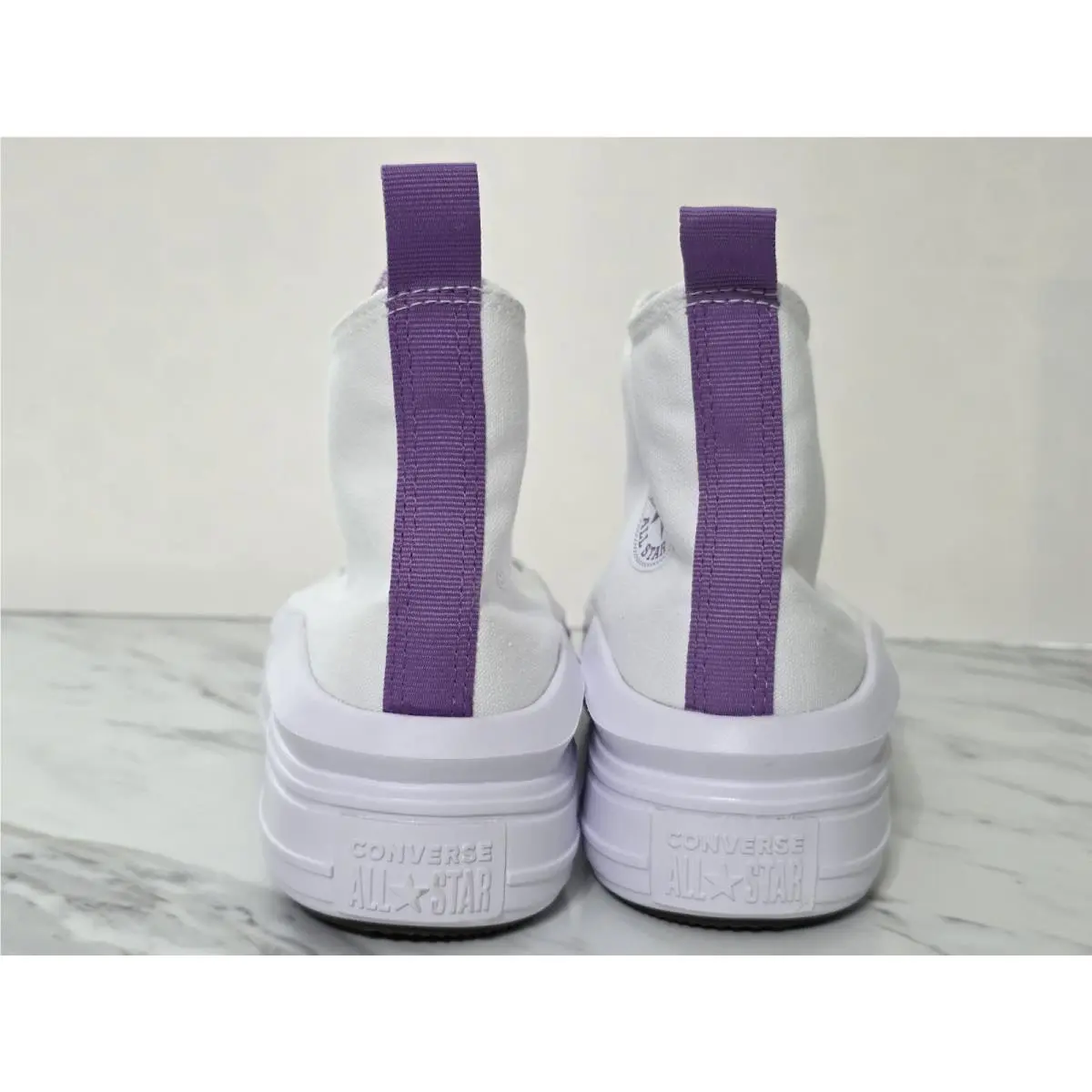 Converse shoes - White 3