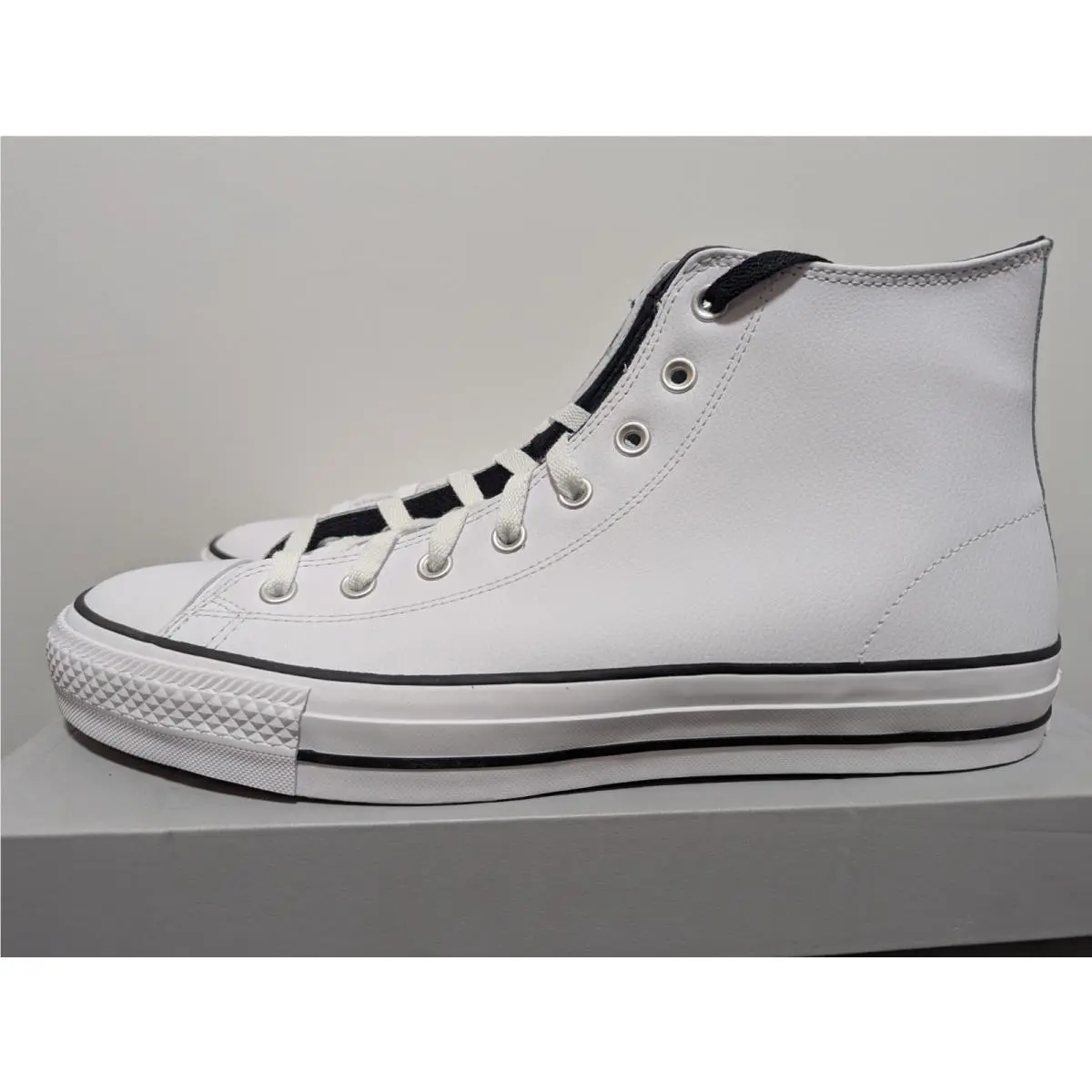Converse shoes - Converse Chuck Taylor All Star Pro - A05330C - White 8