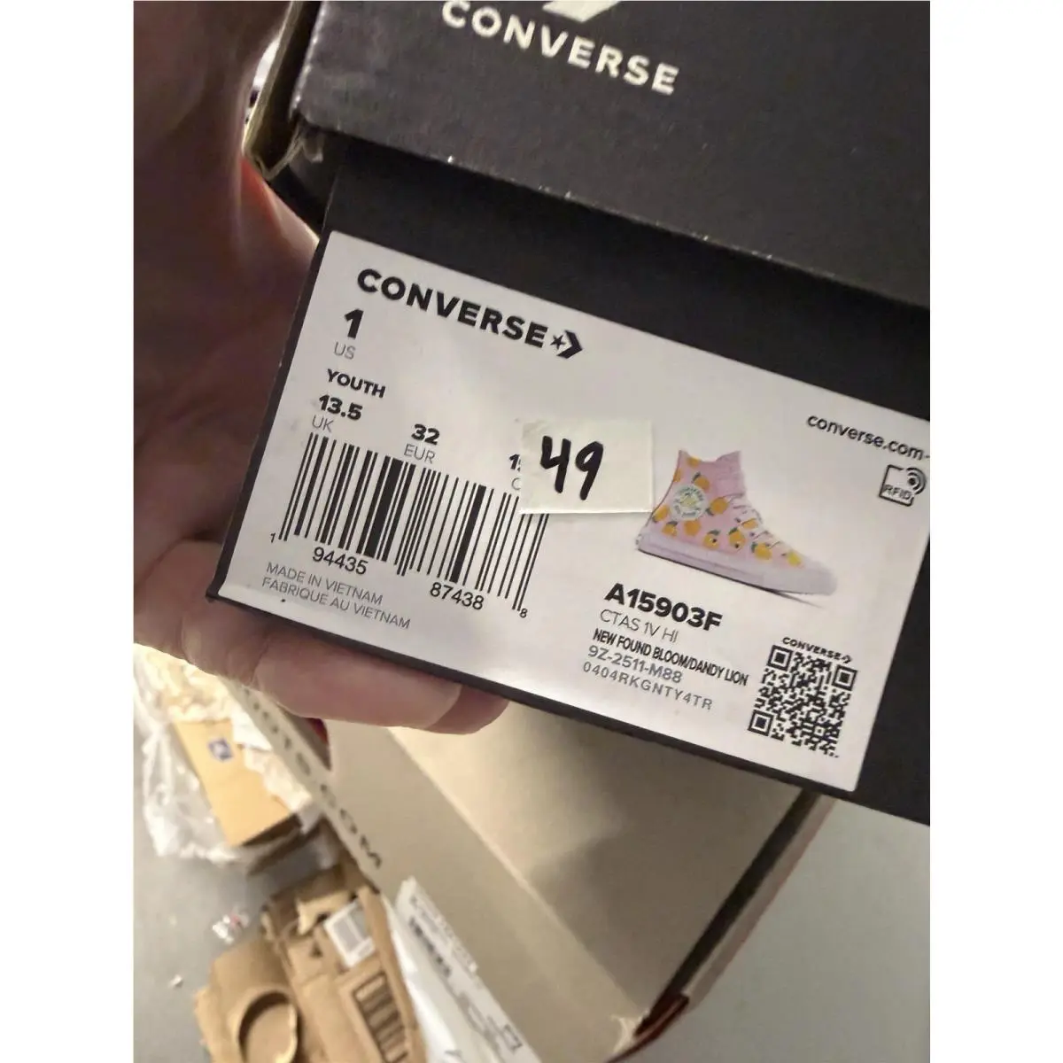 Converse shoes - Yellow 1