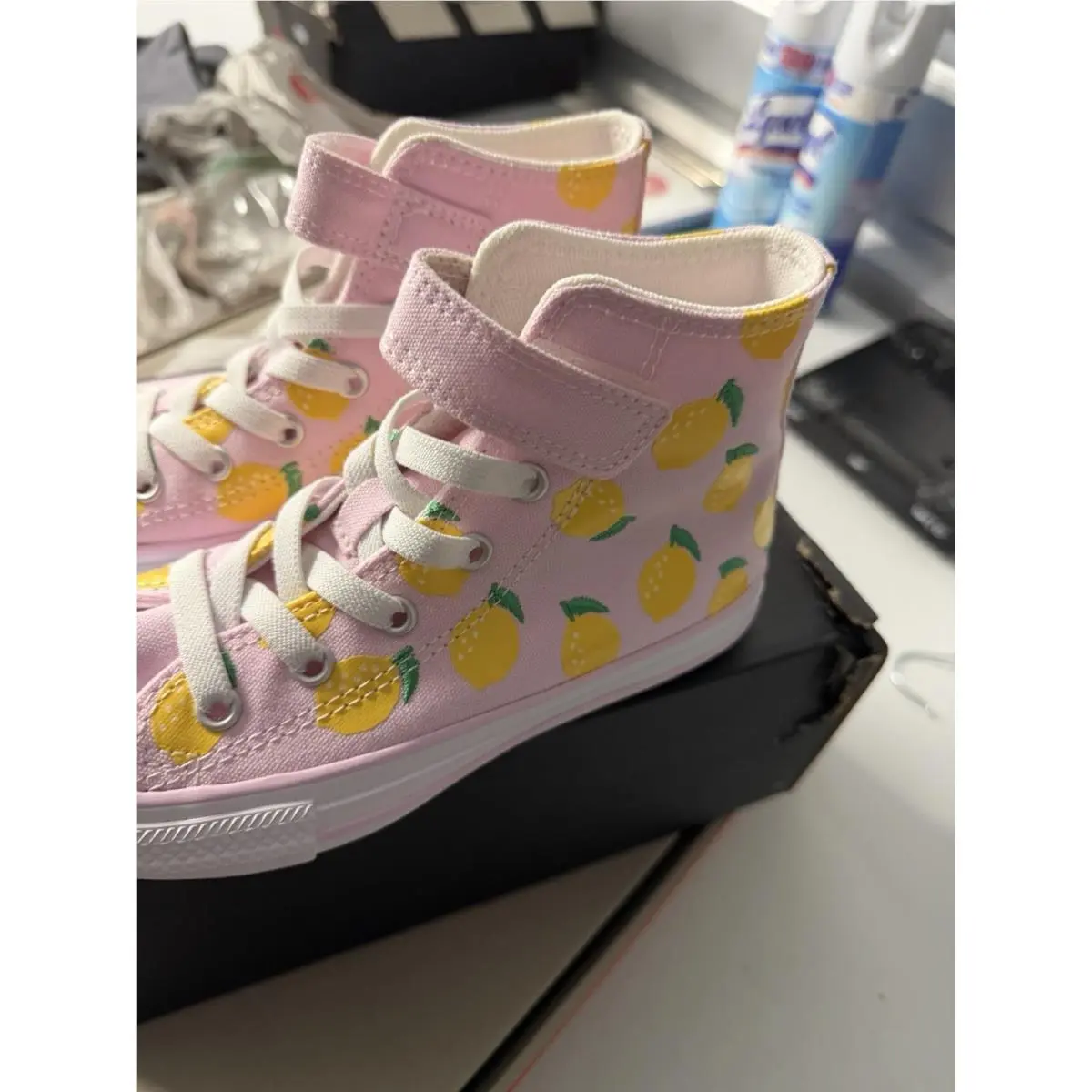 Converse shoes - Yellow 7