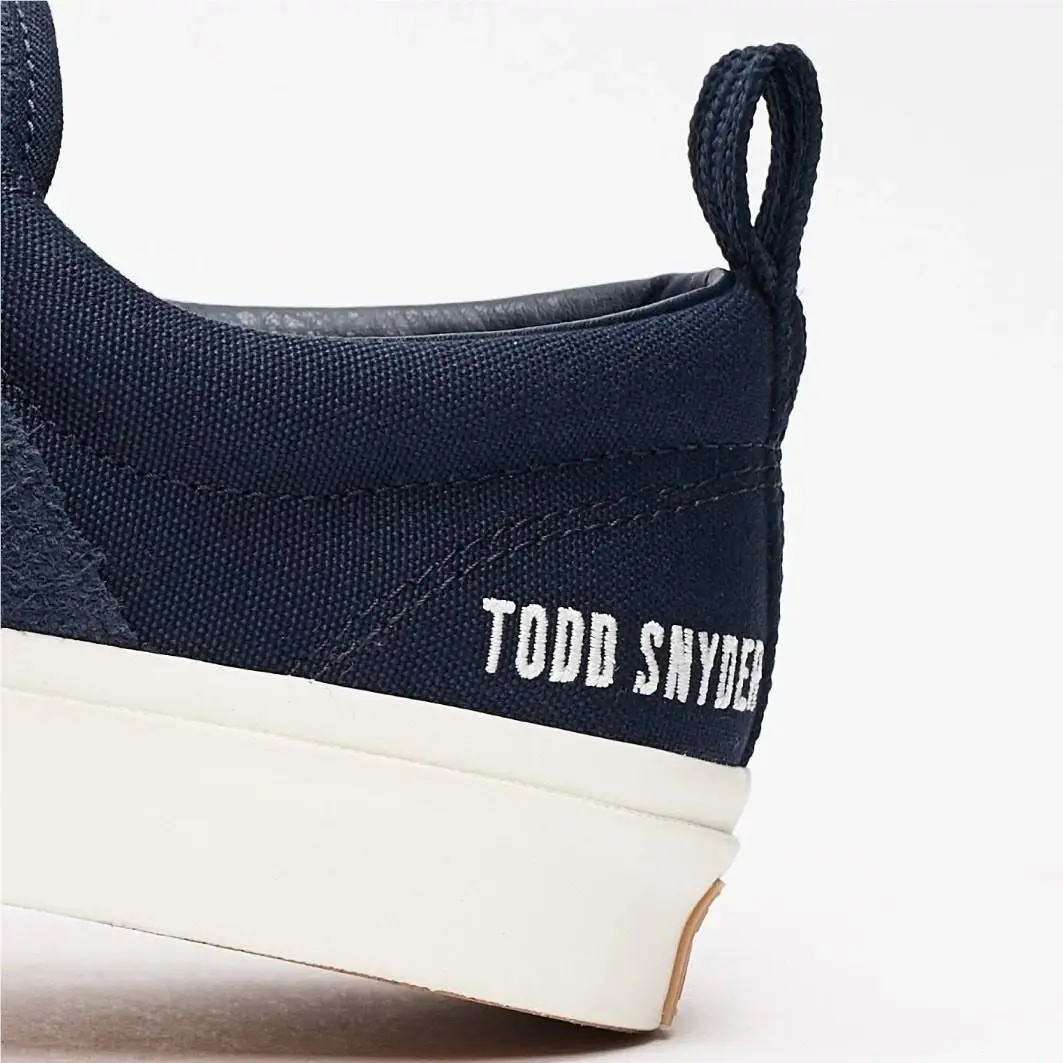 Converse shoes - Blue 4