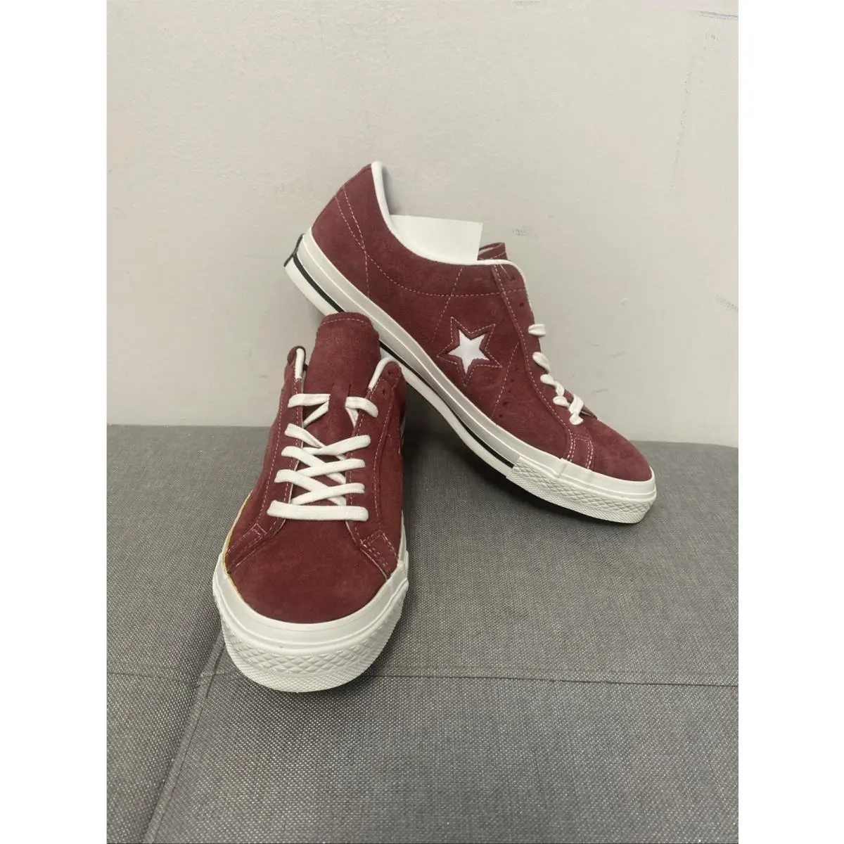 Converse 117100 Blood OS Classic 74 0X Leather Shoes SZ 10 S827
