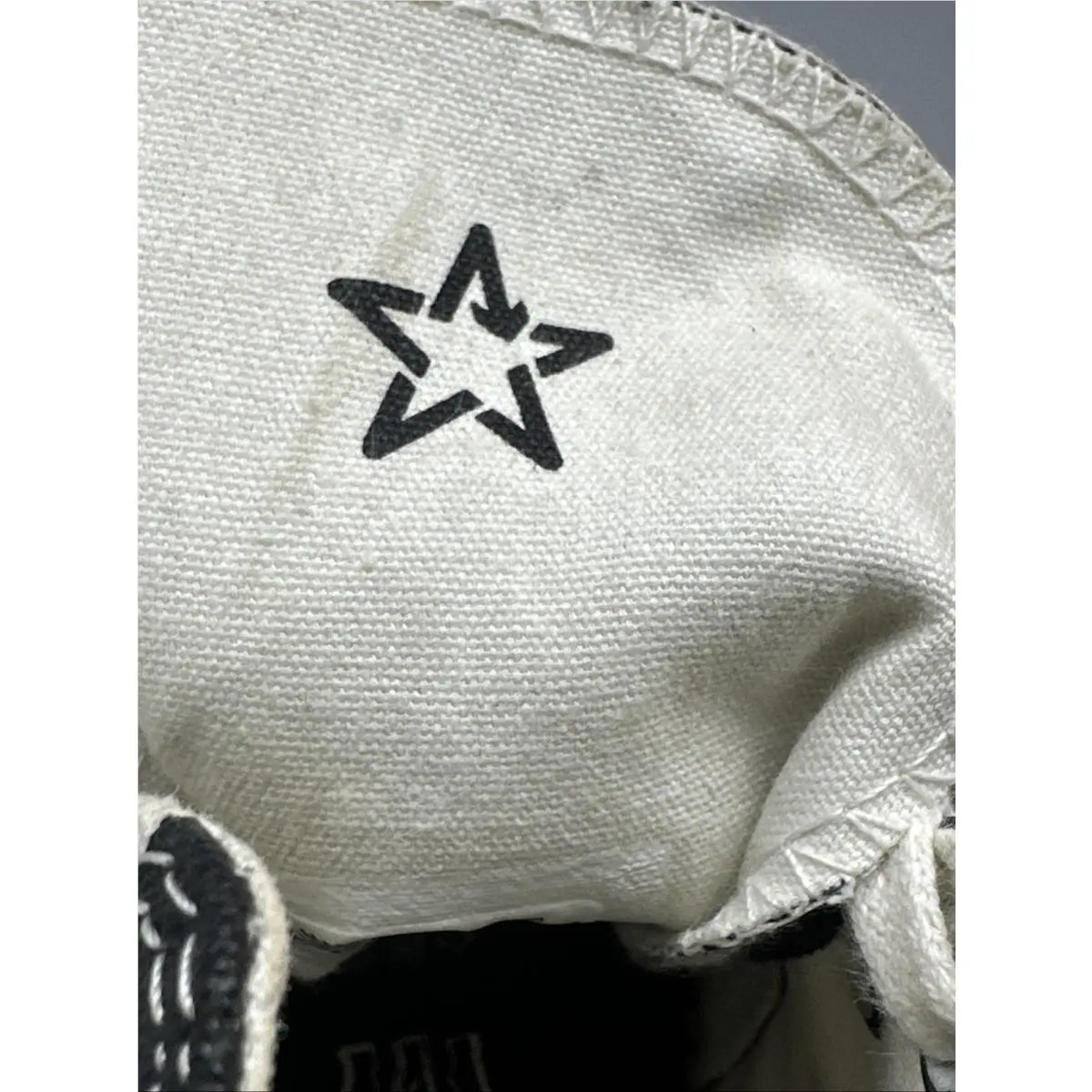 Converse shoes - Converse Chuck 70 - Chuck - A01182C - Black and white 6