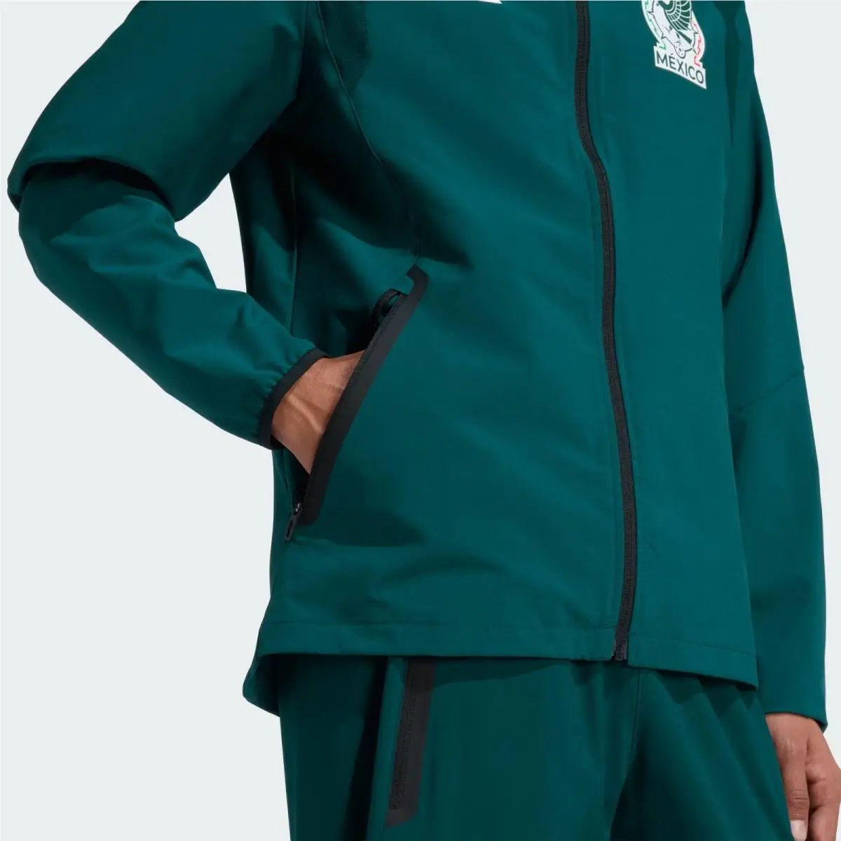 Adidas clothing - Aurora Ivy 4