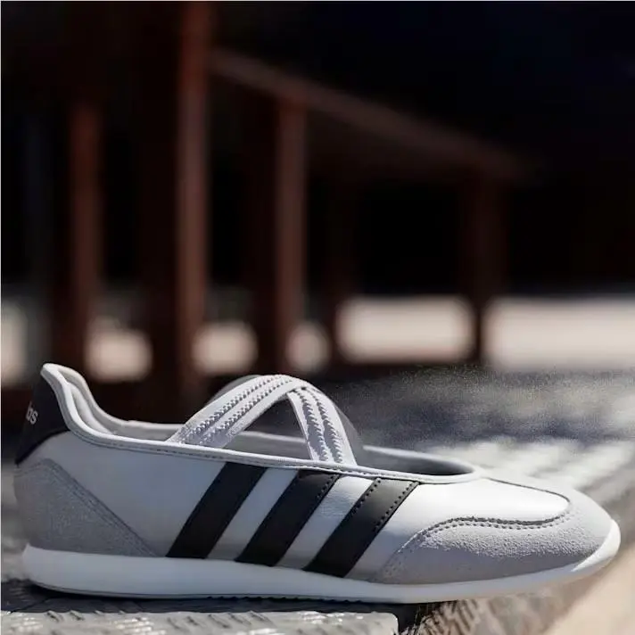 Adidas shoes - adidas Court - Court - Court - Red 56