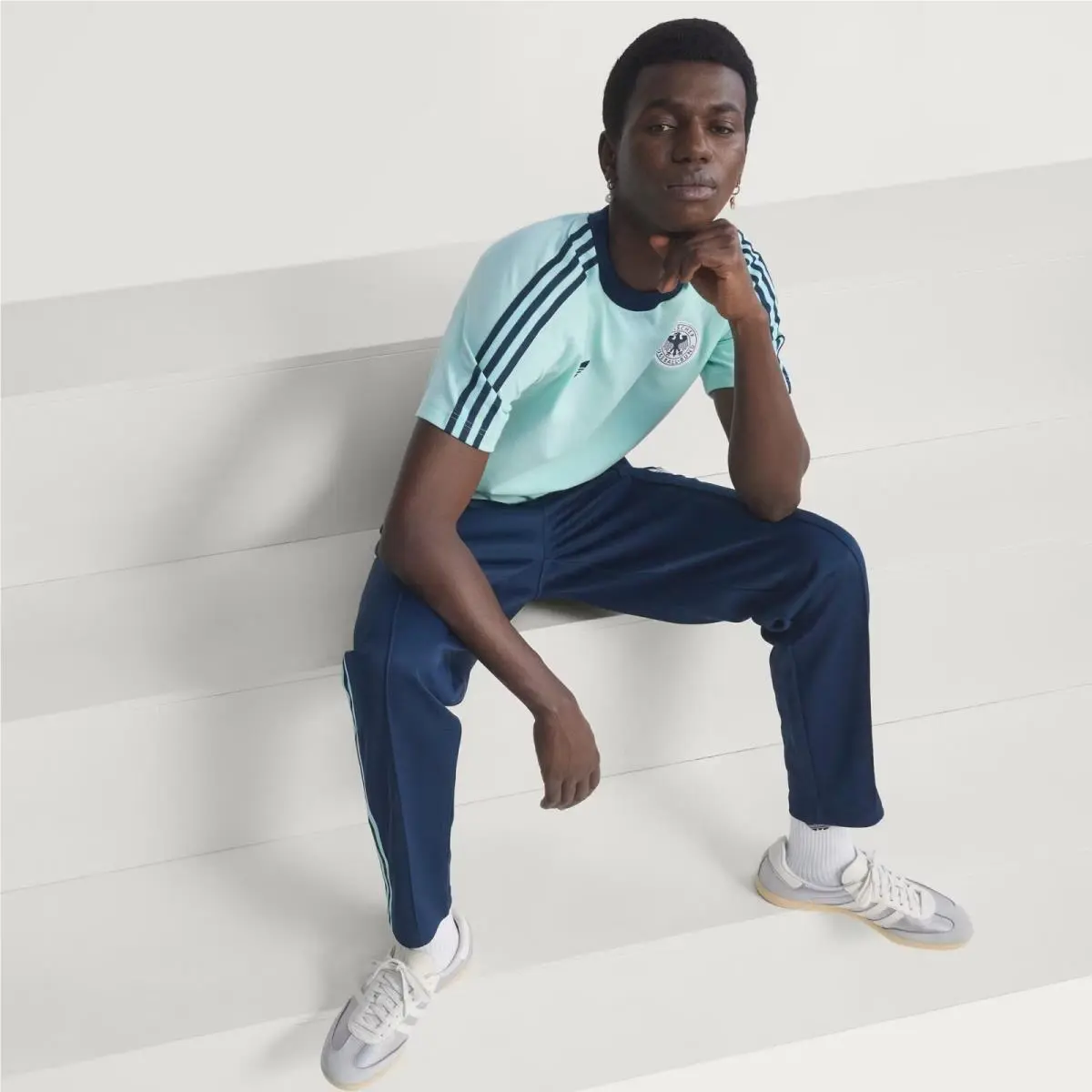 Adidas clothing - CONAVY 8