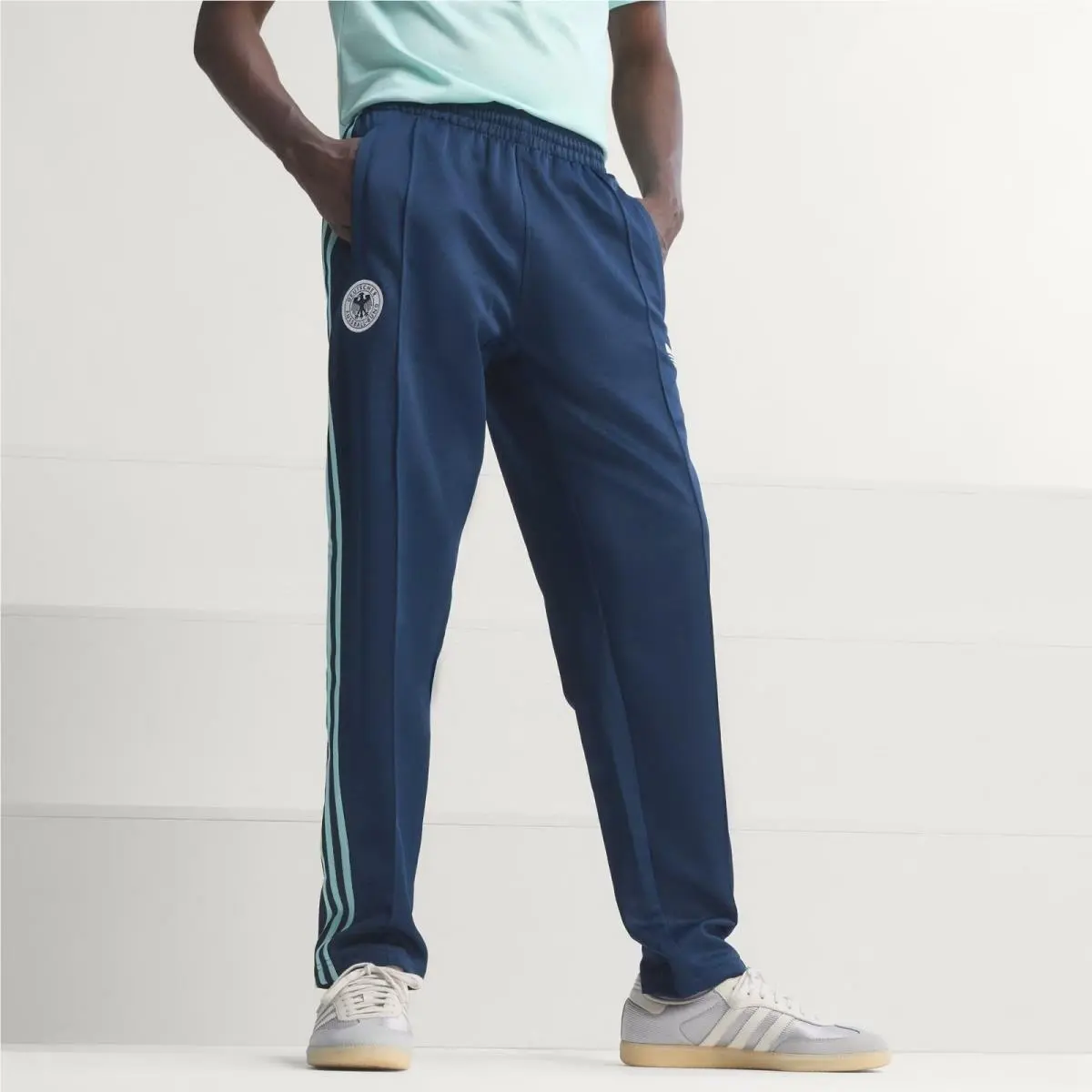 Adidas clothing - CONAVY 10