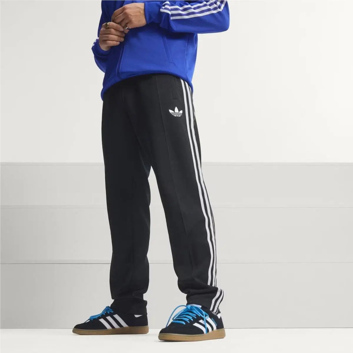 Adidas clothing - BLACK 9