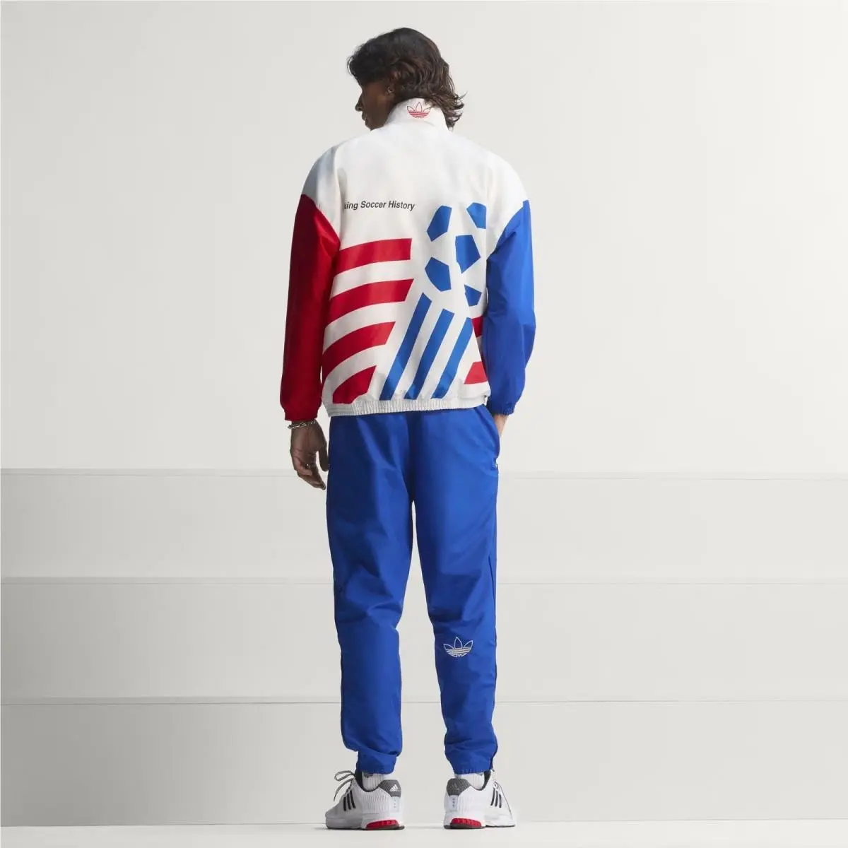 Adidas clothing - CLOWHI 1