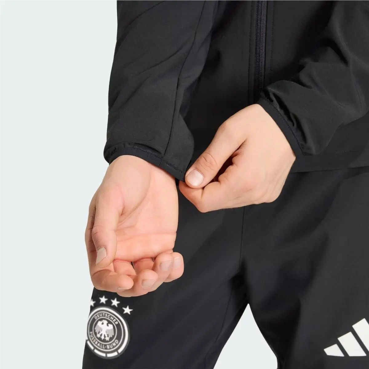 Adidas clothing - BLACK 10
