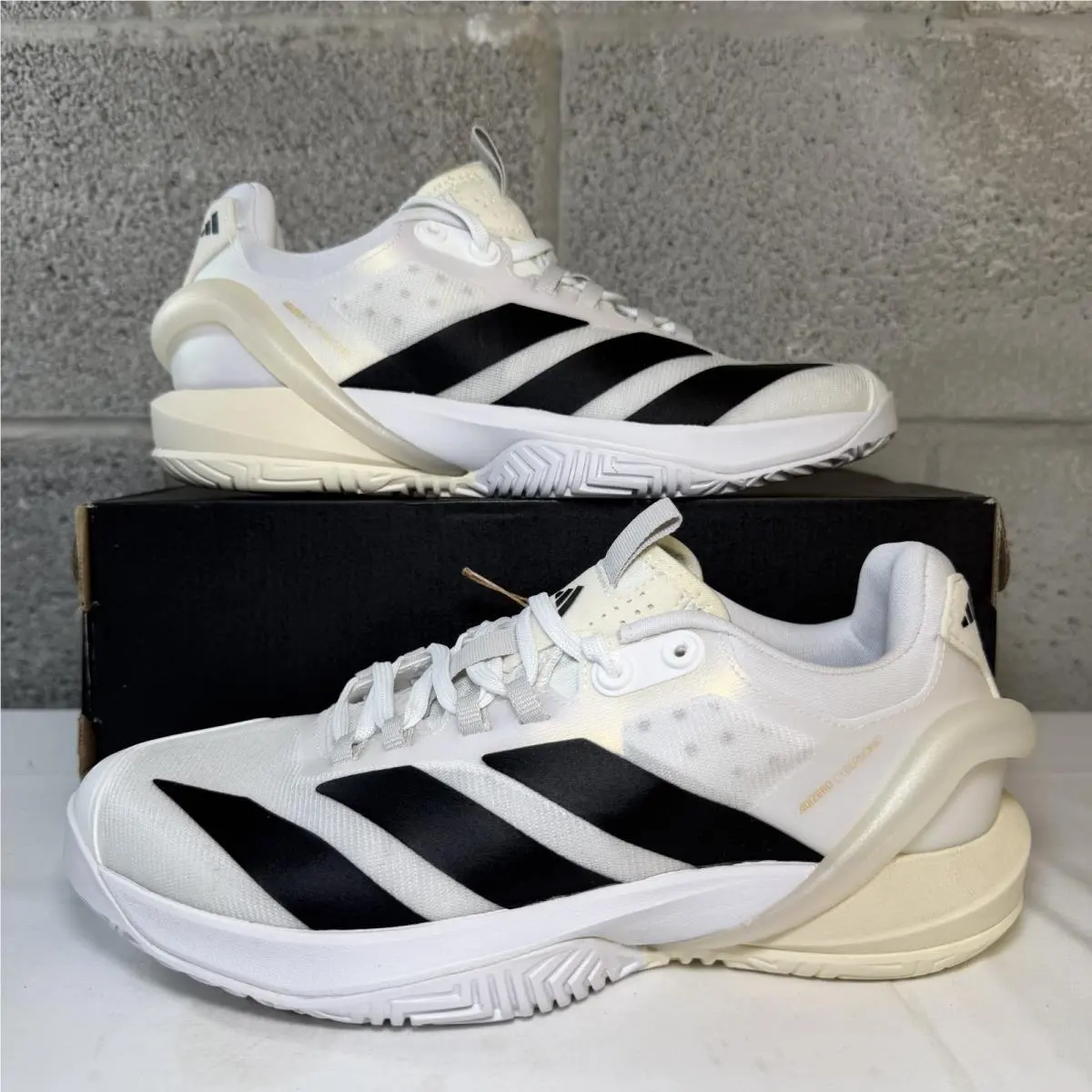 Adidas Adizero Cybersonic 2 Men`s Size 7 Women`s 8 IF7204 Color White/black