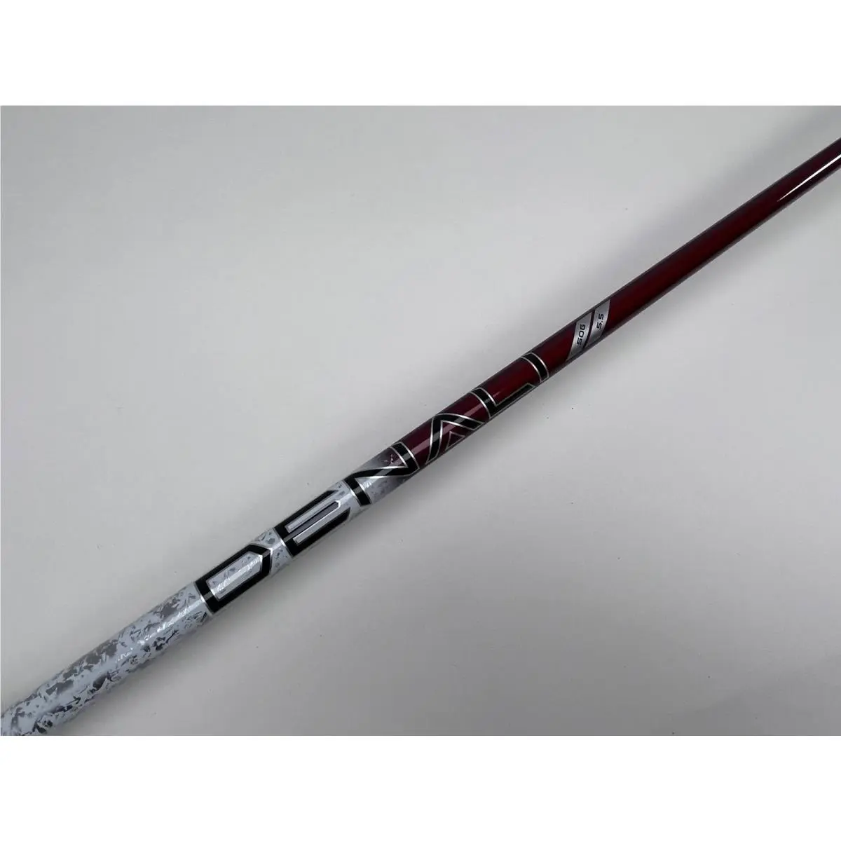 Titleist  - GT2 - Red 5