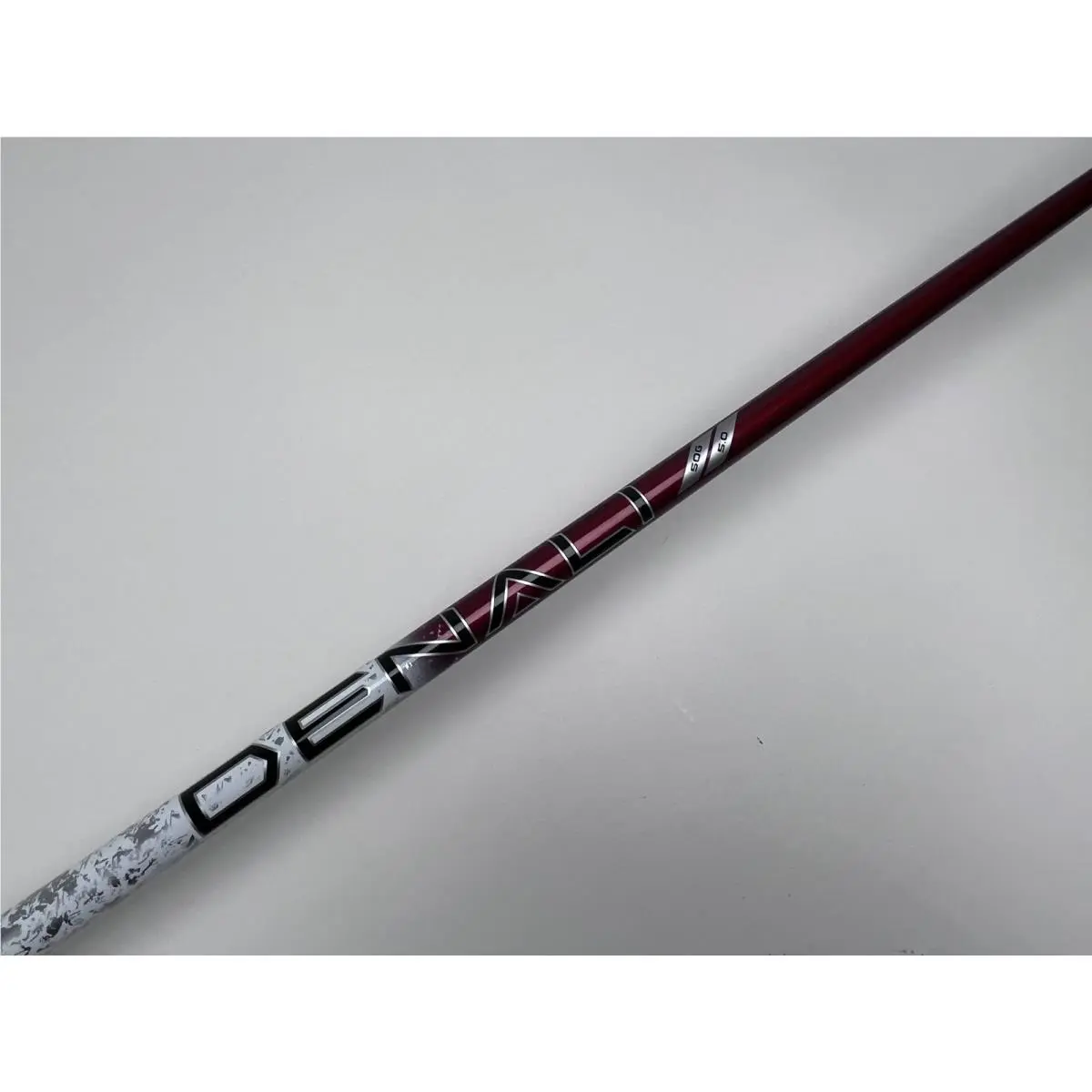 Titleist  - GT2 - Red 5