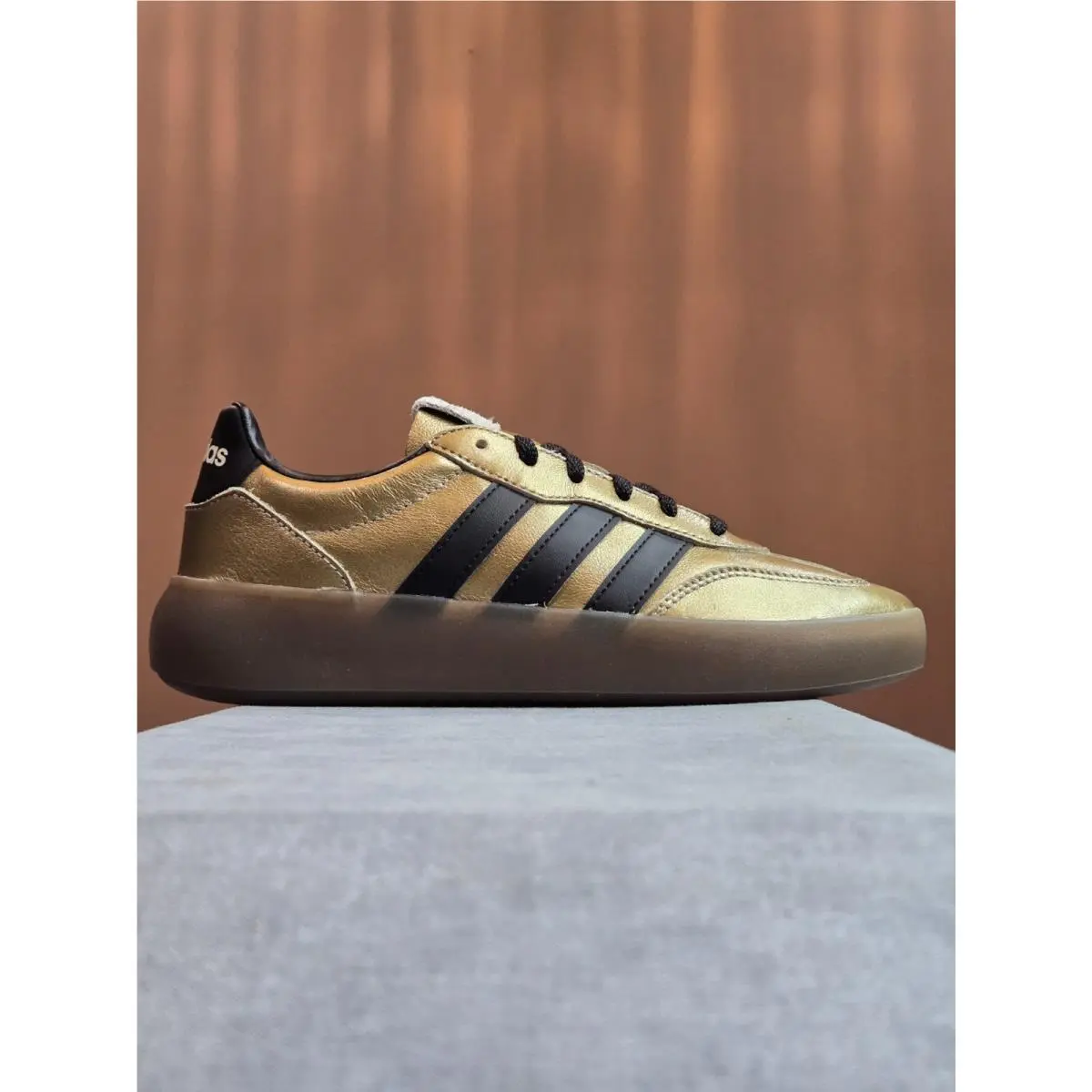 Adidas Barreda Decode Lux - Gold Metallic Black JR1218 Women`s 8