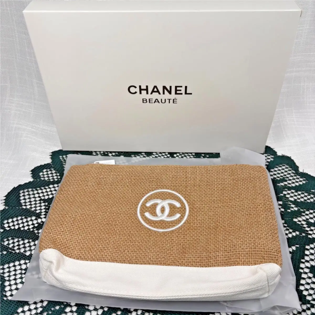 Chanel CC Gwp Vip Burlap Jute White Bridal Make Up Pouch Gift Beach Clutch