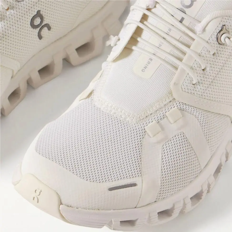 On-Running shoes - On Running Cloud 6 - Cloud - White 12