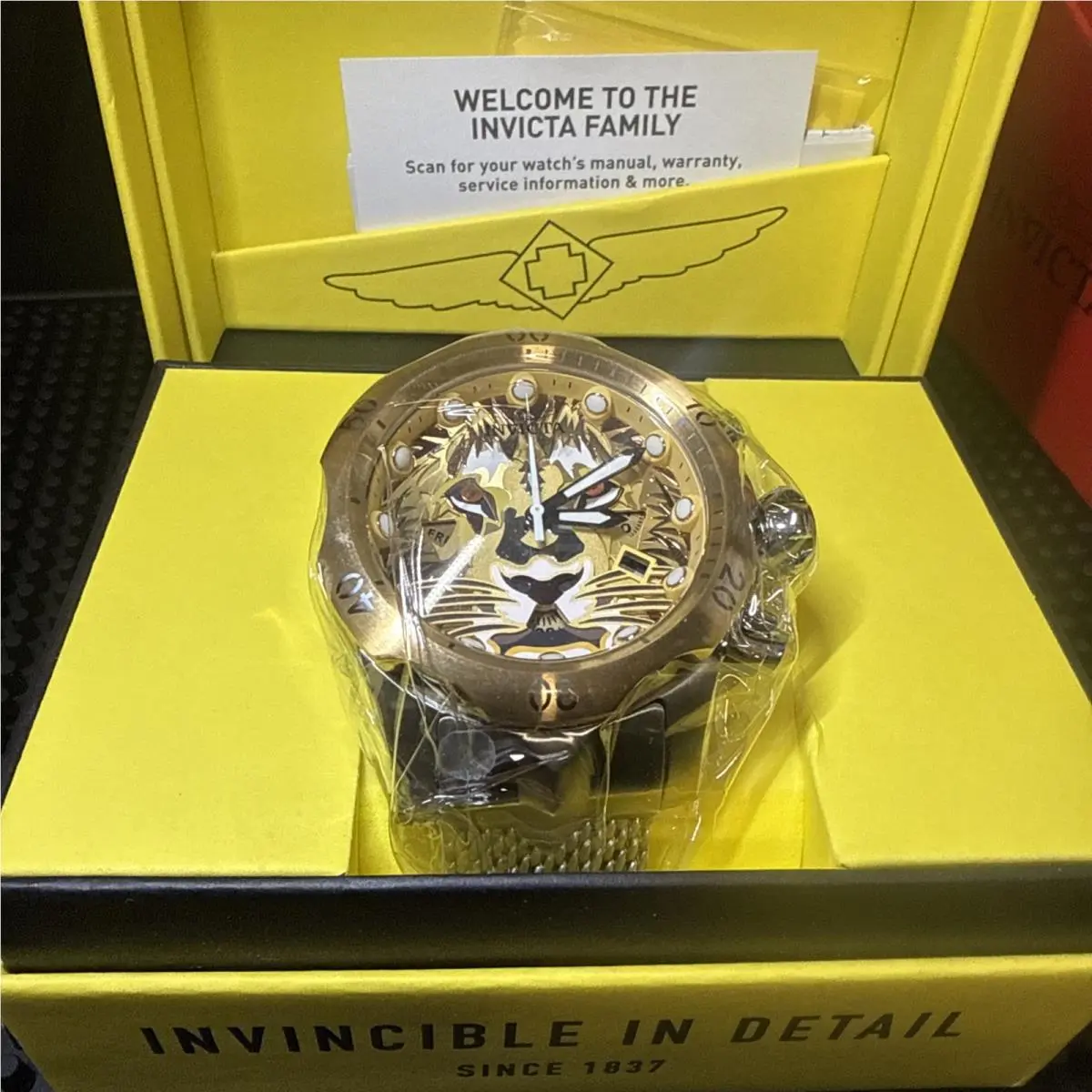 Invicta Venom Lionheart 53.7mm Mesh Band Swiss Ronda Movement Mens Watch 48171
