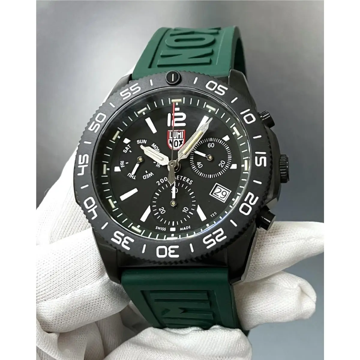Pacific Diver Chronograph Quartz 44MM Green Rubber Men`s Watch XS.3147 by Luminox