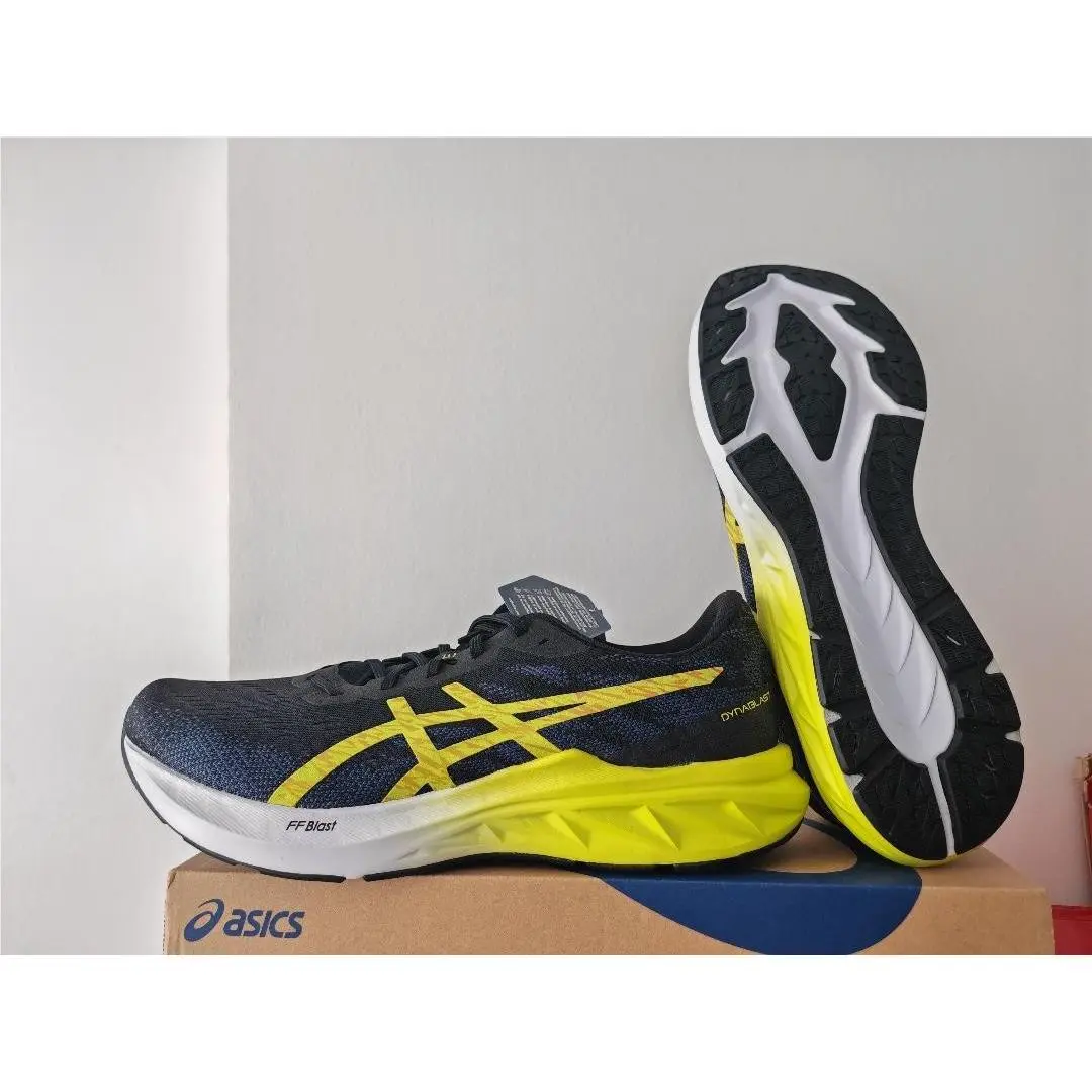 Asics shoes - Black 4