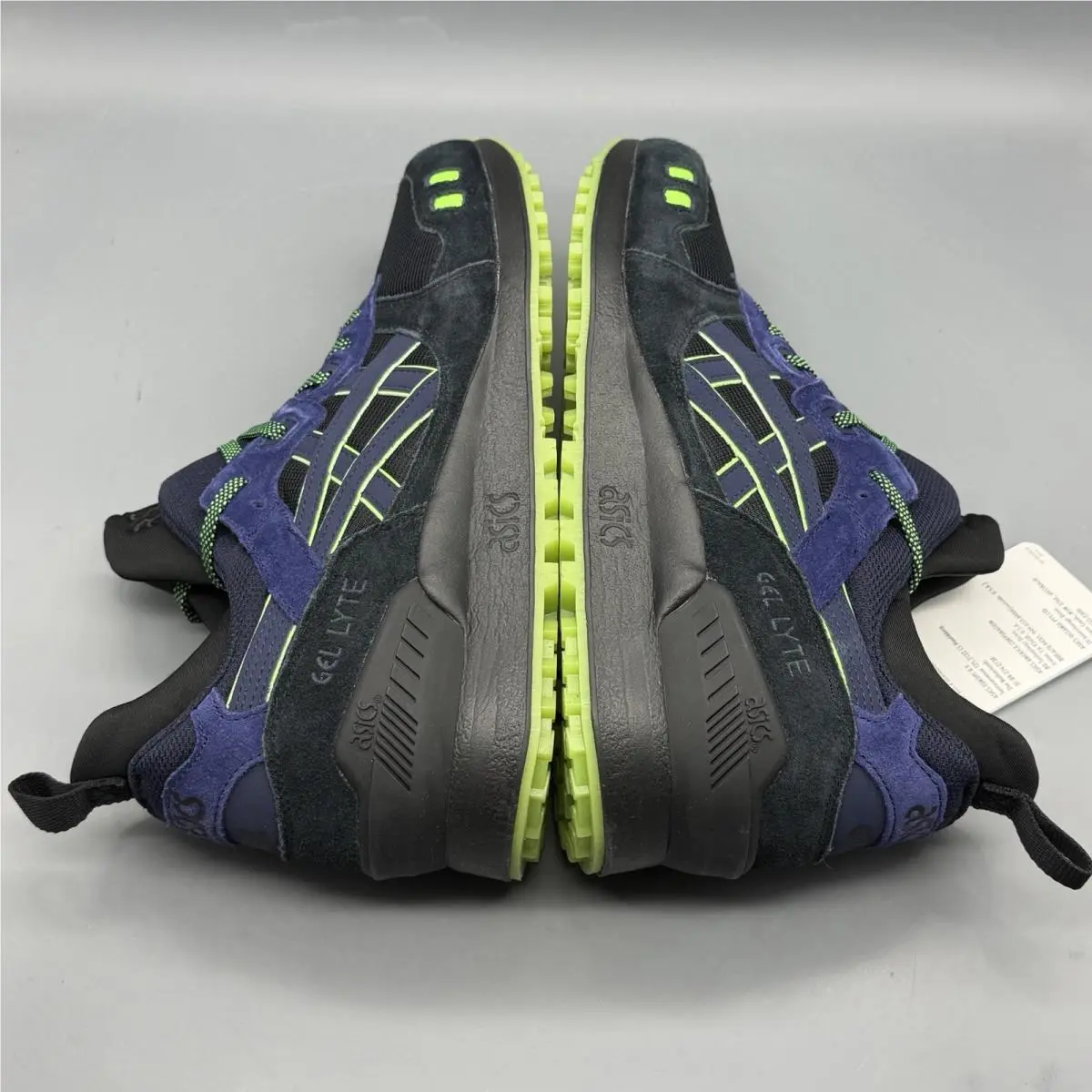 Asics shoes - ASICS GEL Lyte MT - GEL Lyte - H7XUK - Black/Peacoat (UPC: 0191497052341) 4