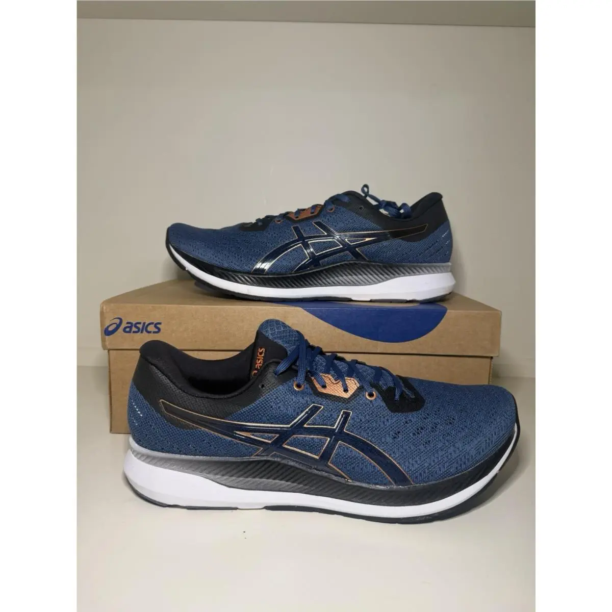 Asics Ezride Grand Shark Pure Bronze 1011B788-400 Men’s Size 11