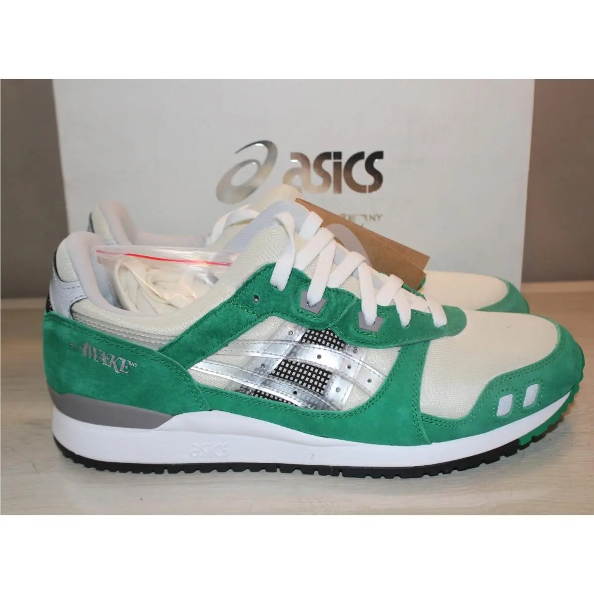Asics shoes - Asics Gel-Lyte - 1201A568-100 - Green 2