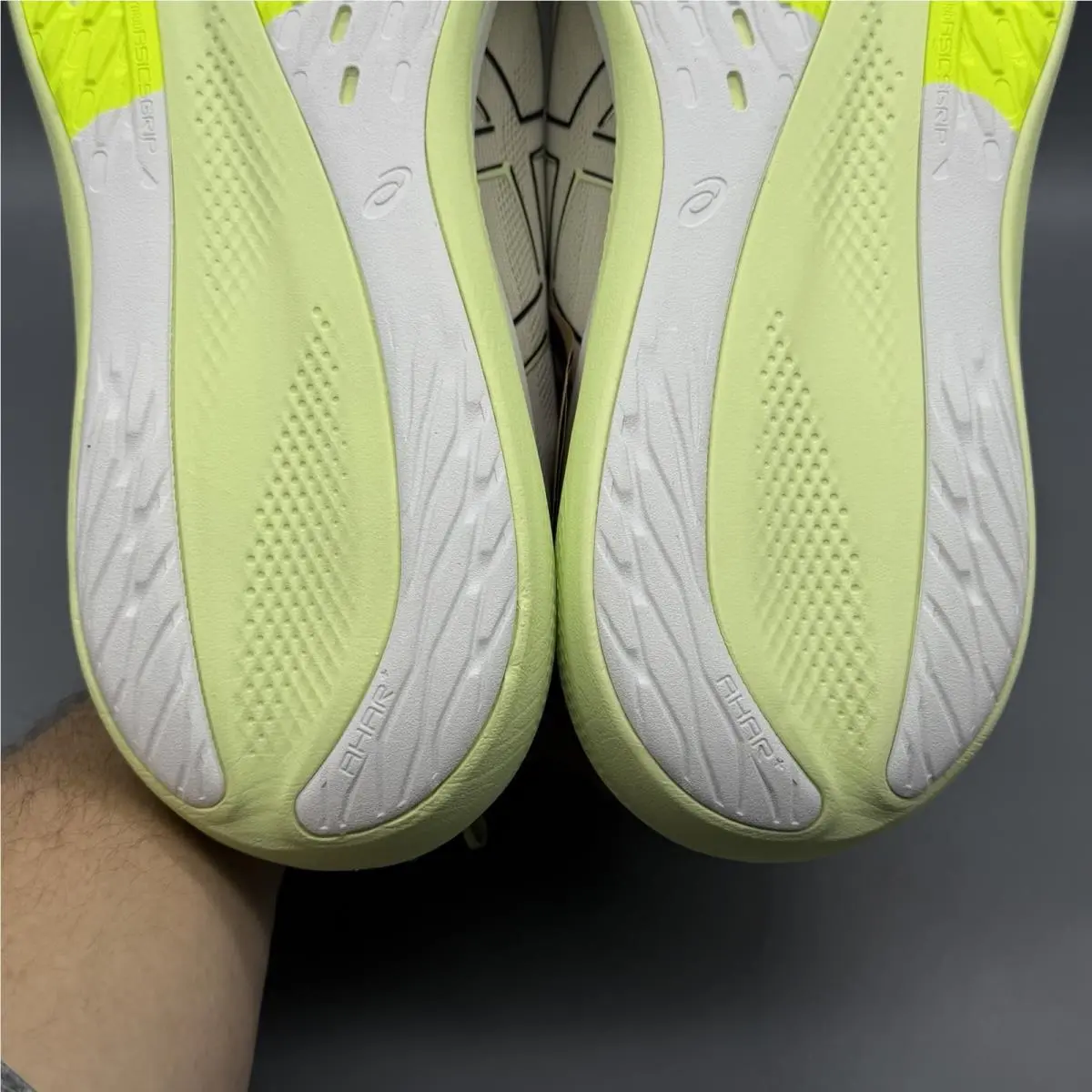 Asics shoes - Glideride MAX - Glideride MAX - 1011B891-200 - Birch/Black (UPC: 0197298410694) 8