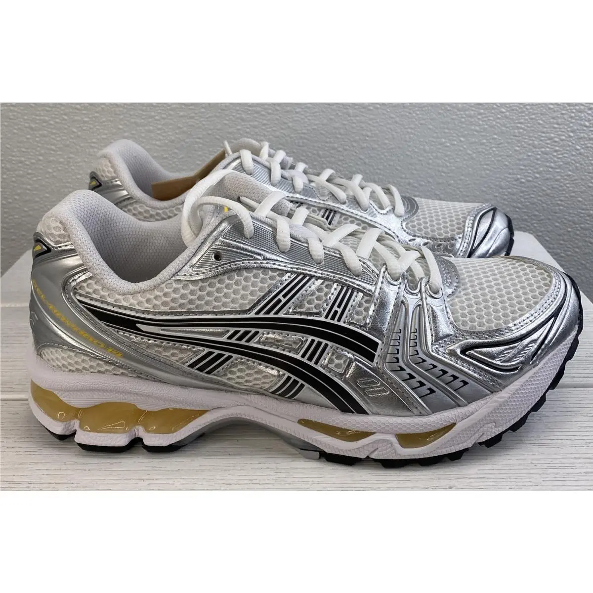 Asics Gel-kayano 14 Unisex M7.5 W9 Tai Chi Yellow Mesh Low Top Athletic Sneakers