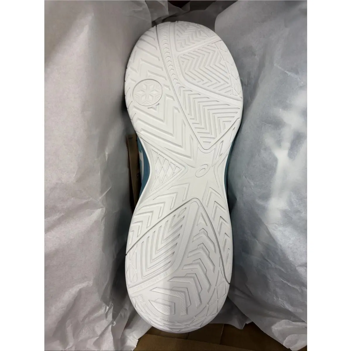 Asics shoes - ASICS Upcourt - Upcourt - 1071A086-404 - White 4
