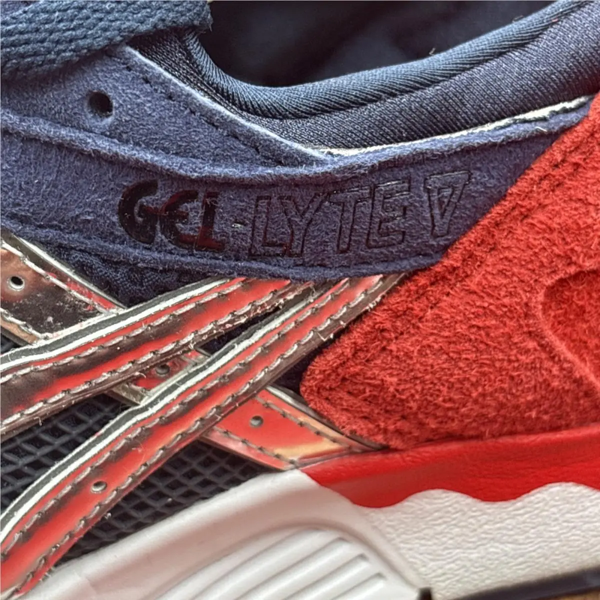 Asics shoes - ASICS GEL-Lyte - 1201A943-100 - Navy/Red 4