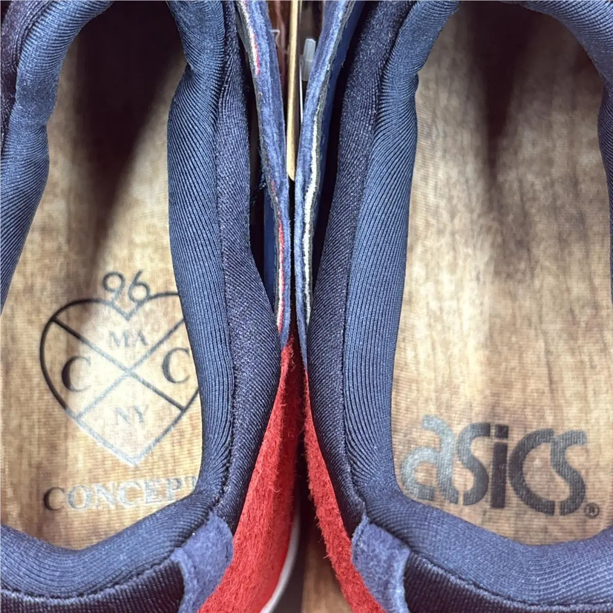 Asics shoes - ASICS GEL-Lyte - 1201A943-100 - Navy/Red 5
