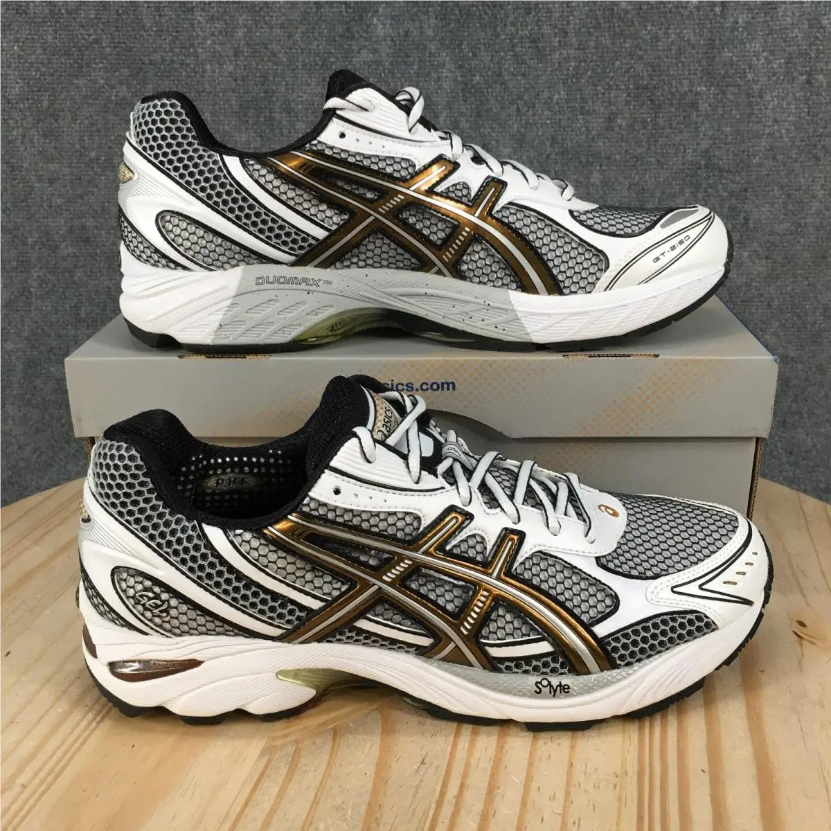 Asics GT-2150 Running Shoes Mens 10.5 Athletic Sneaker Lace Up Leather White