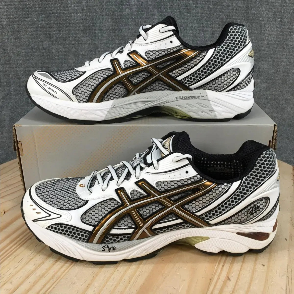 Asics shoes - White 0