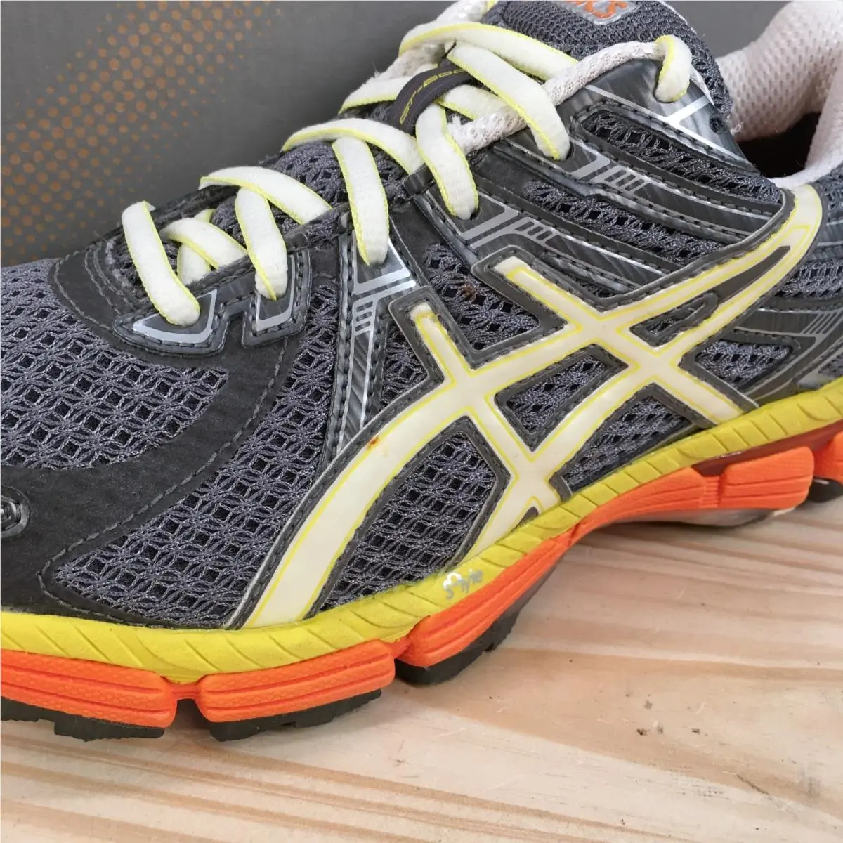 Asics shoes - ASICS GT-2000 - Gray 1