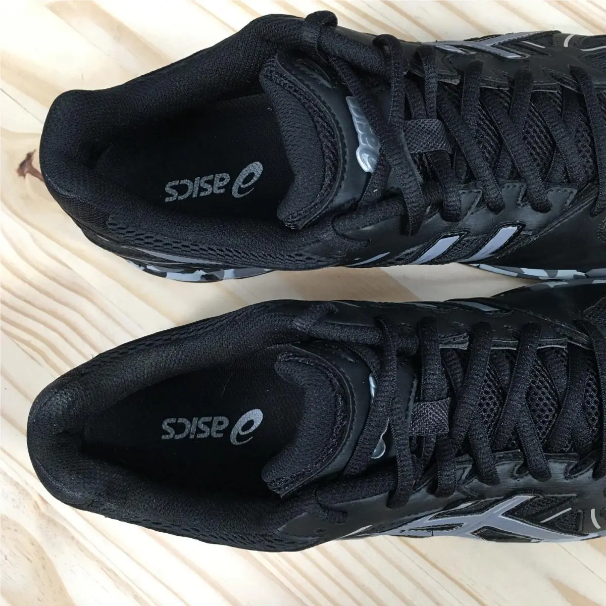Asics shoes - Black 5