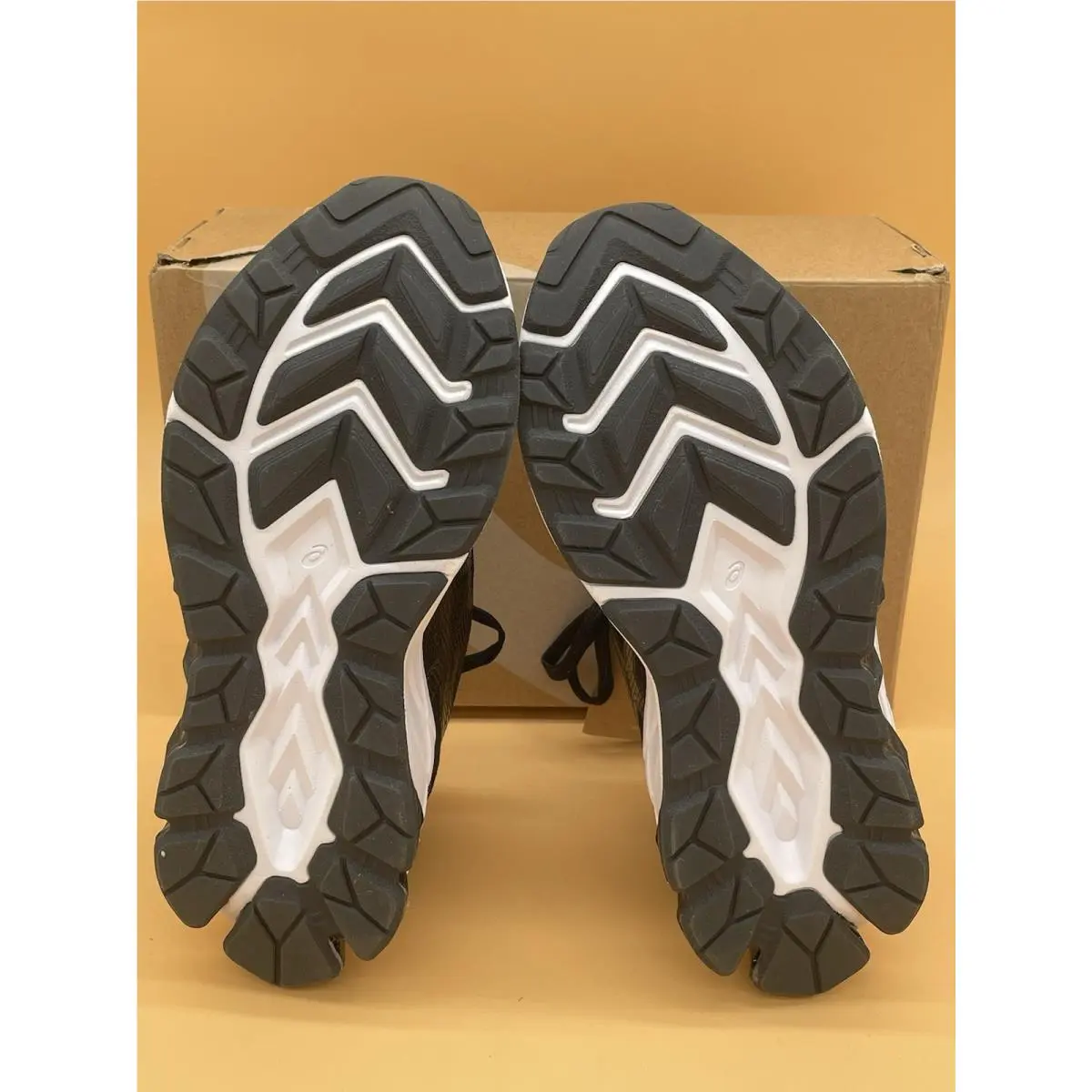 Asics shoes - ASICS Gel Quantum 180 - Gel Quantum - 1202A341-002 - Black / White 2