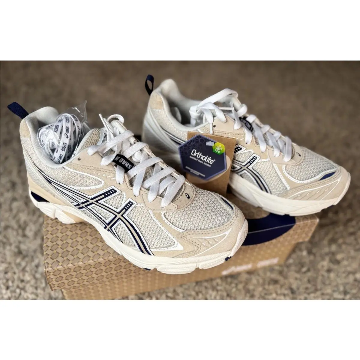 Asics GT 2160 Oatmeal/blue Ortholite / Box 1201A938-250 Men’s Sz 6 1/2