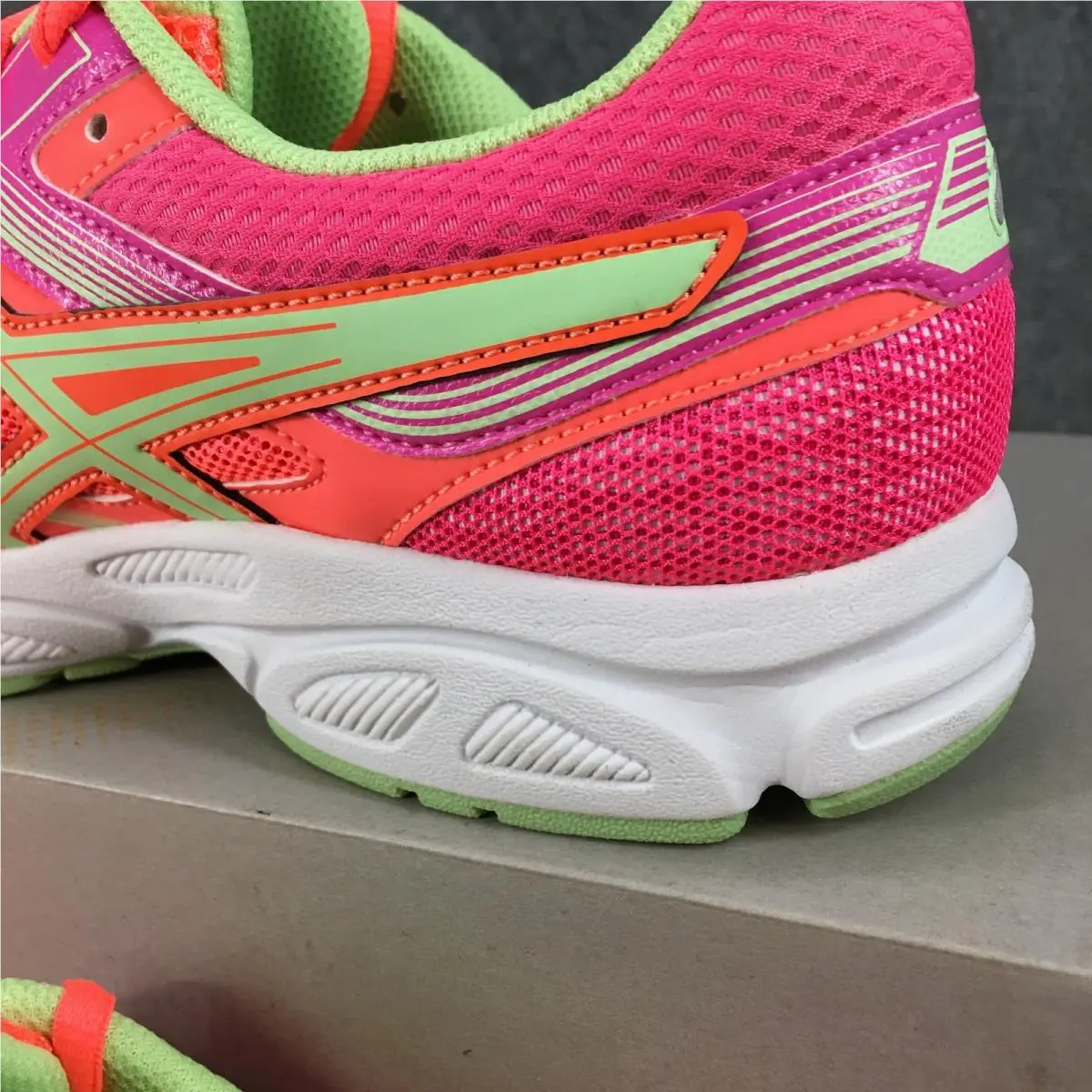 Asics shoes - Pink 10