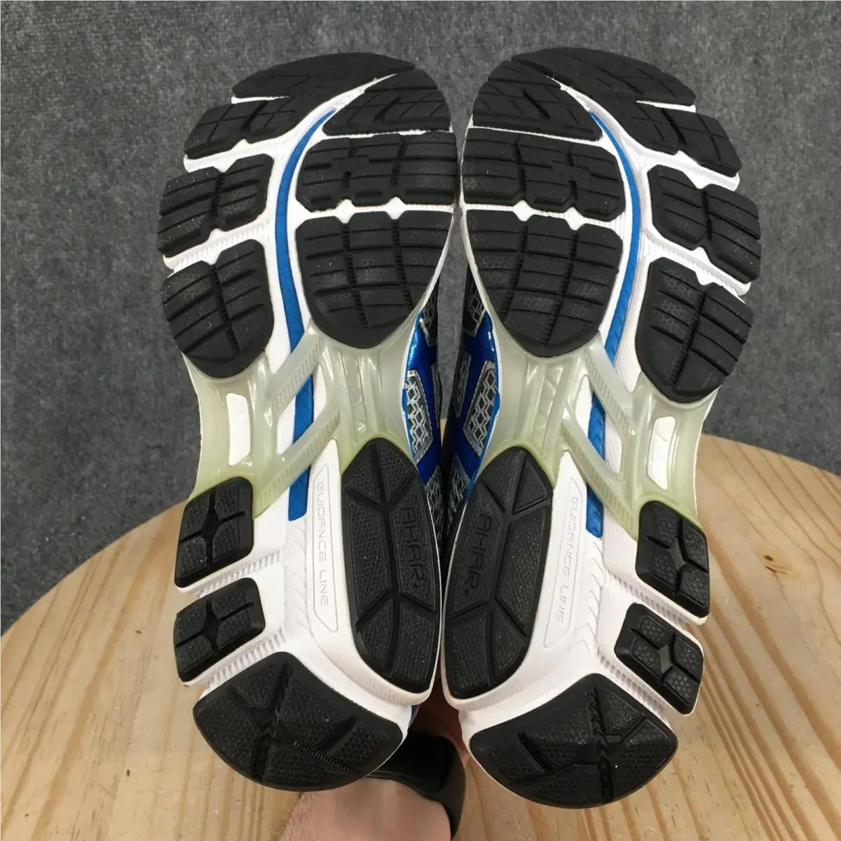 Asics shoes - Multicolor 8