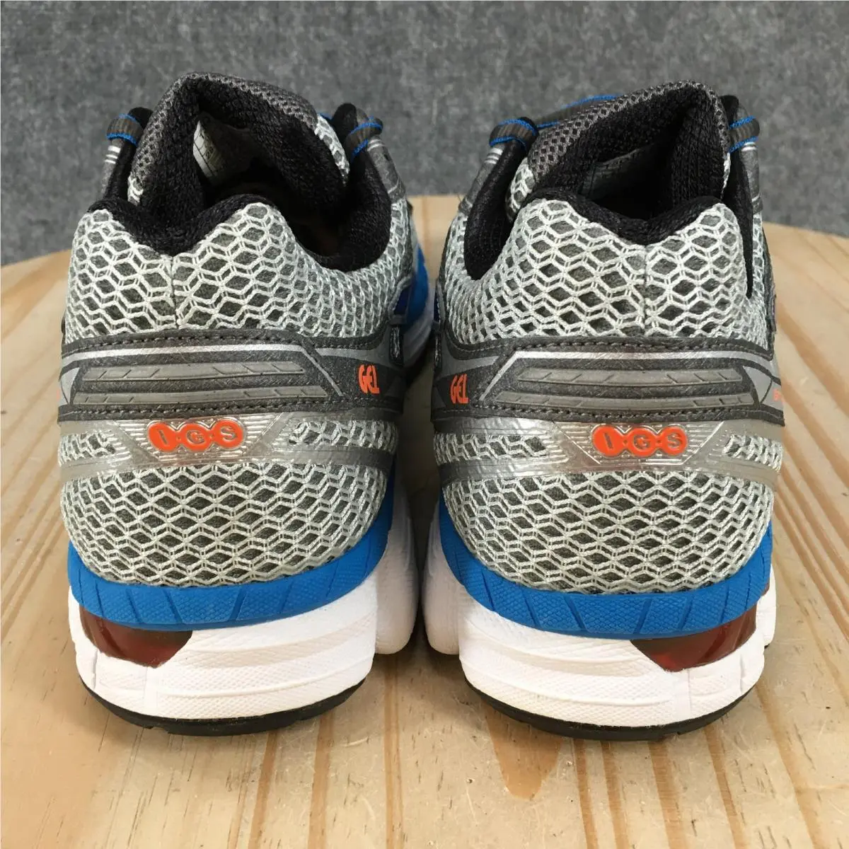 Asics shoes - Multicolor 7