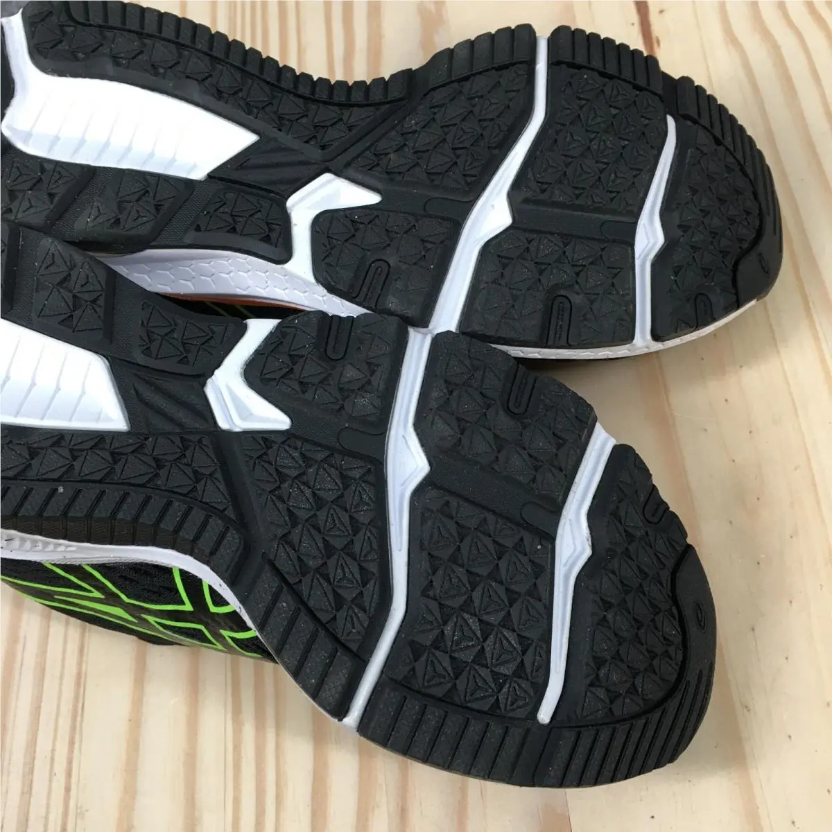 Asics shoes - Asics GT 1000 9 - Black 11