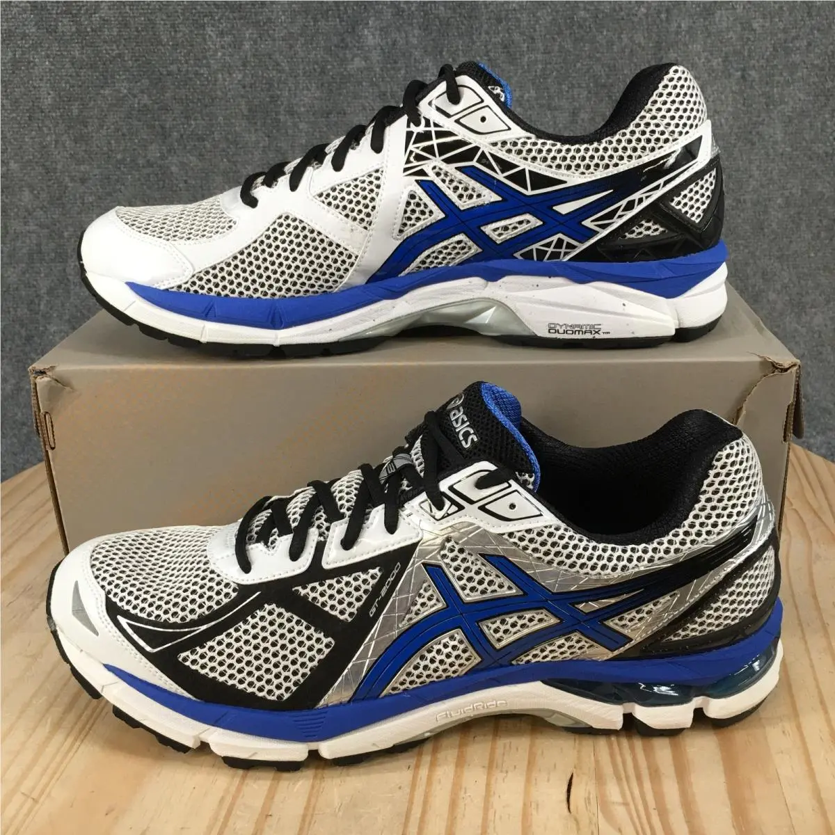 Asics shoes - ASICS GT-2000 - White 0