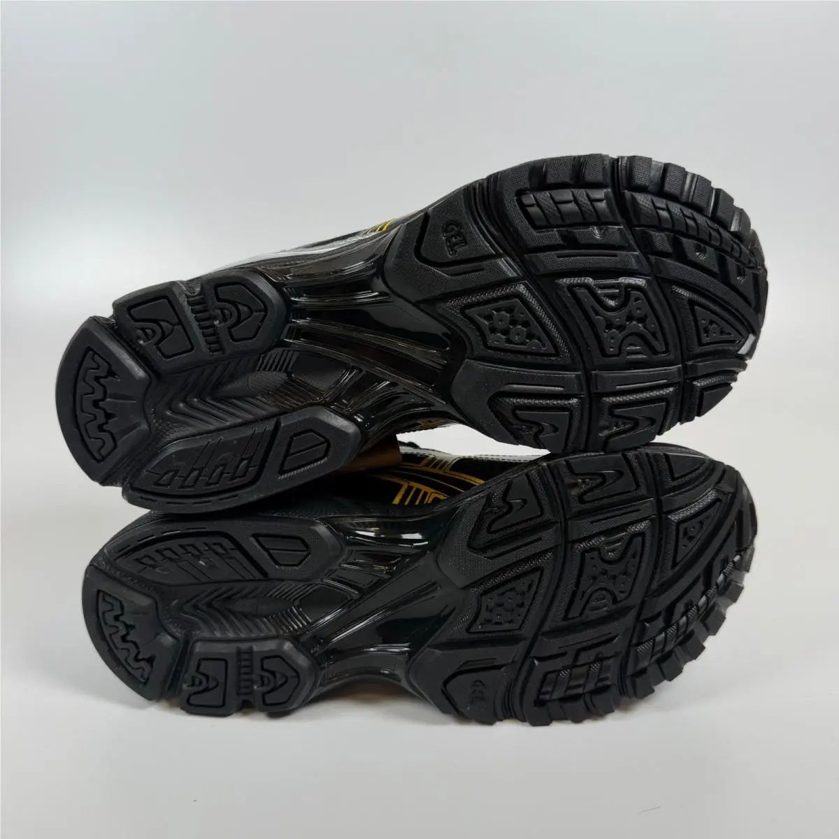 Asics shoes - ASICS GEL-Kayano 14 - Black 4