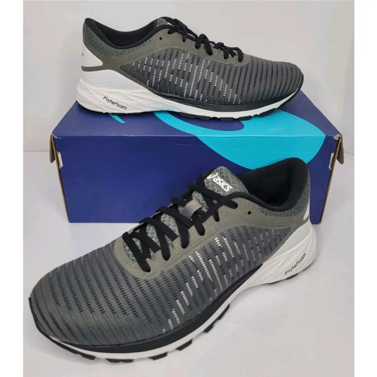 Asics Dynaflyte 2 Mens Sz 8.5 Carbon White Black Athletic Running Shoes Sneakers