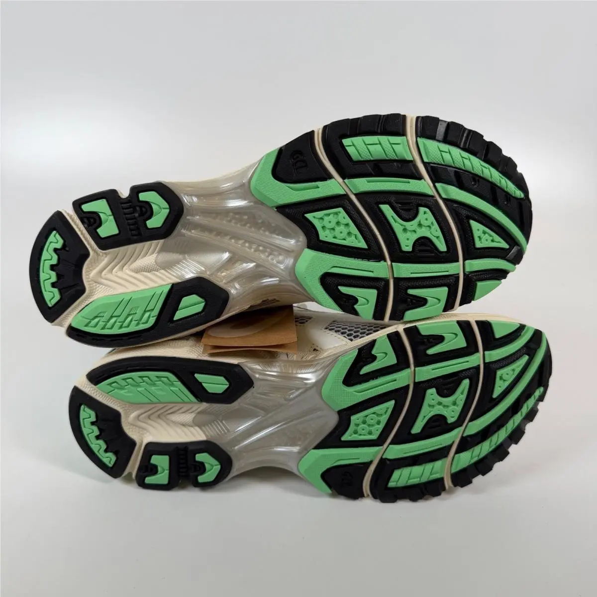 Asics shoes - ASICS GEL-Kayano 14 White - White - Silver 4