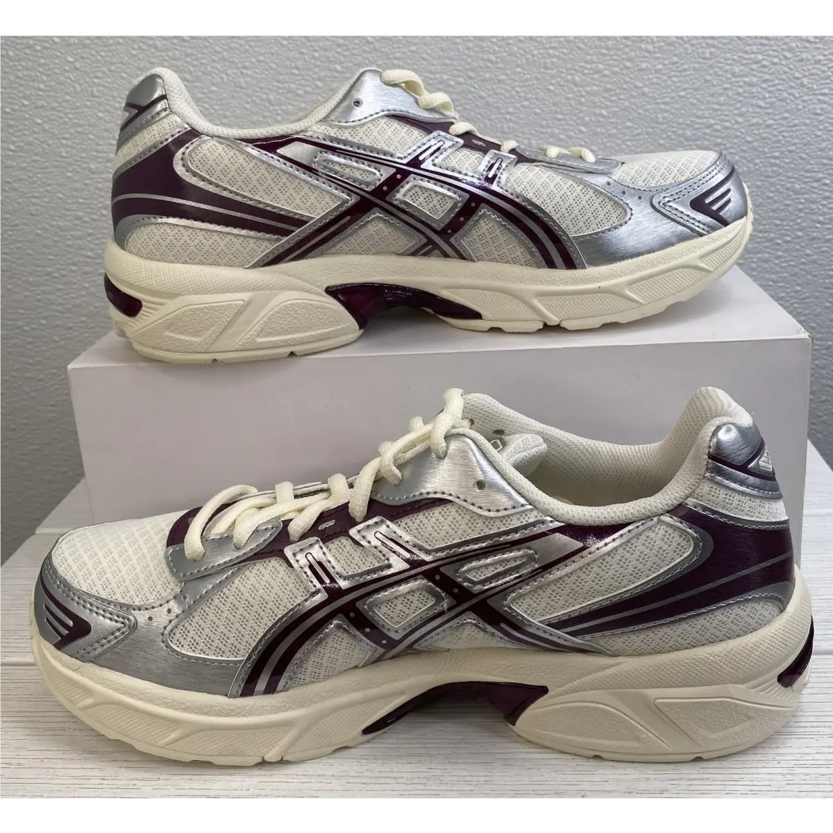 Asics shoes - Cream (UPC: 199023018090) 4