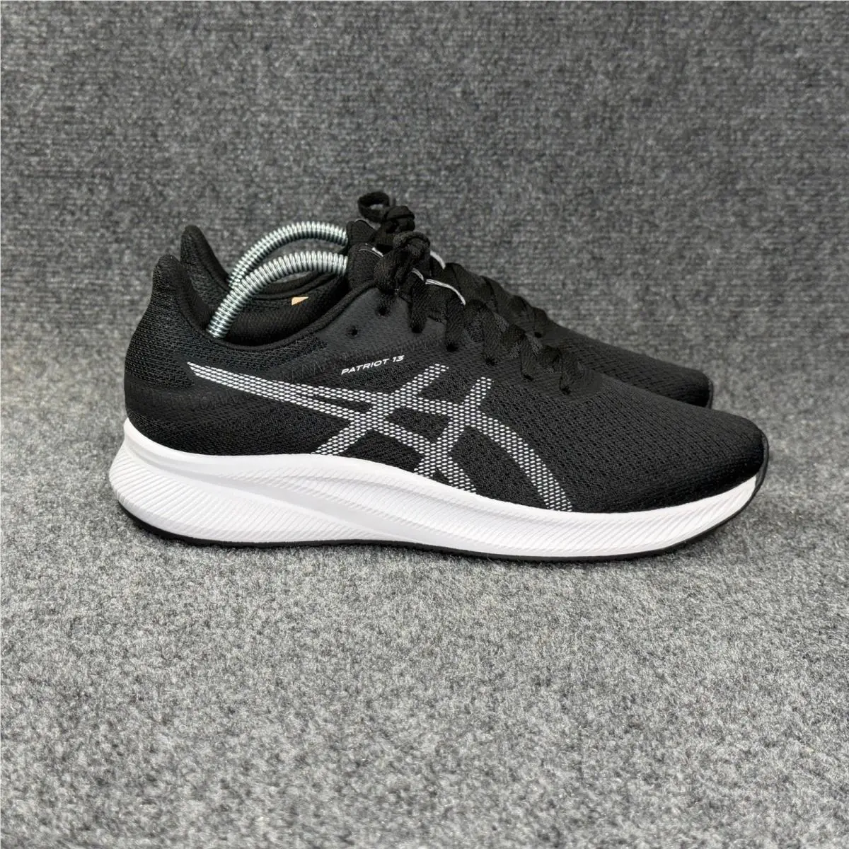 Asics Patriot 13 Running Shoe Women 10 Black White Athletic Run Training Sneaker